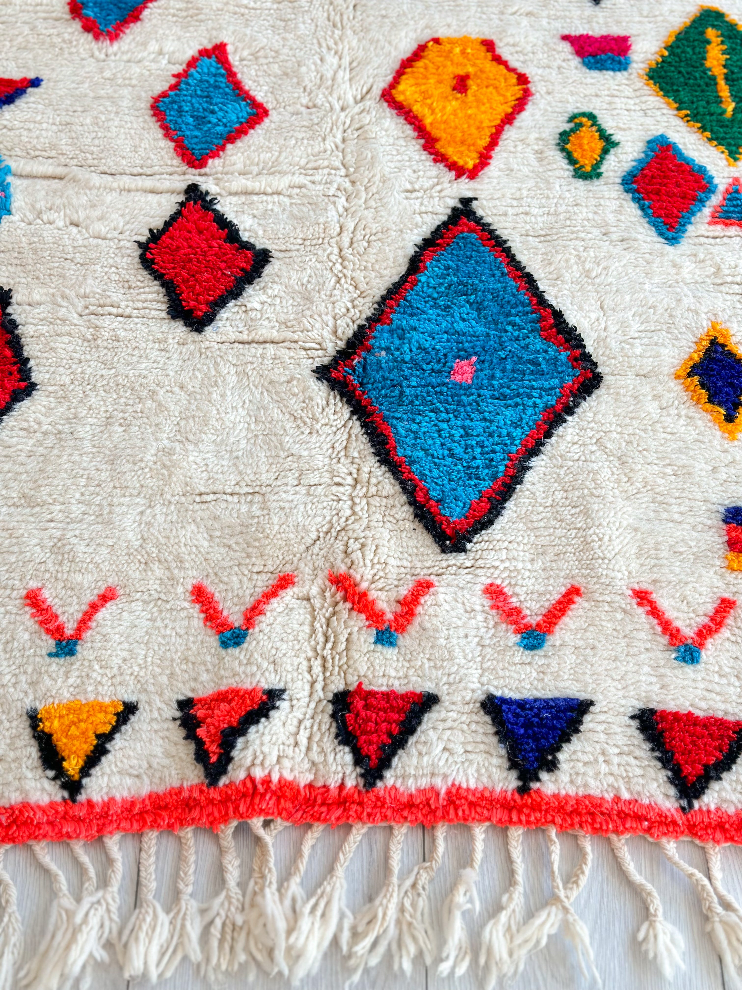 Colorful Berber carpet - n°625