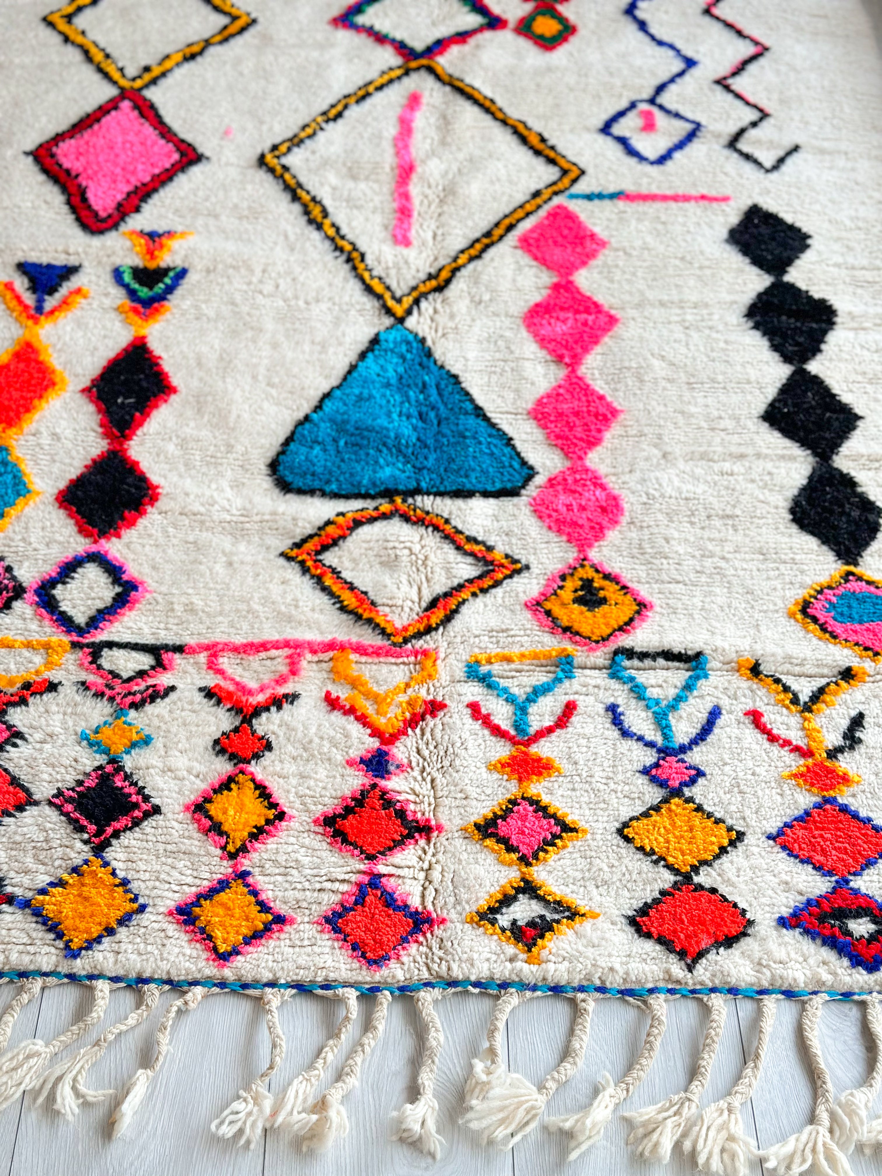 Colorful Berber carpet - n°739