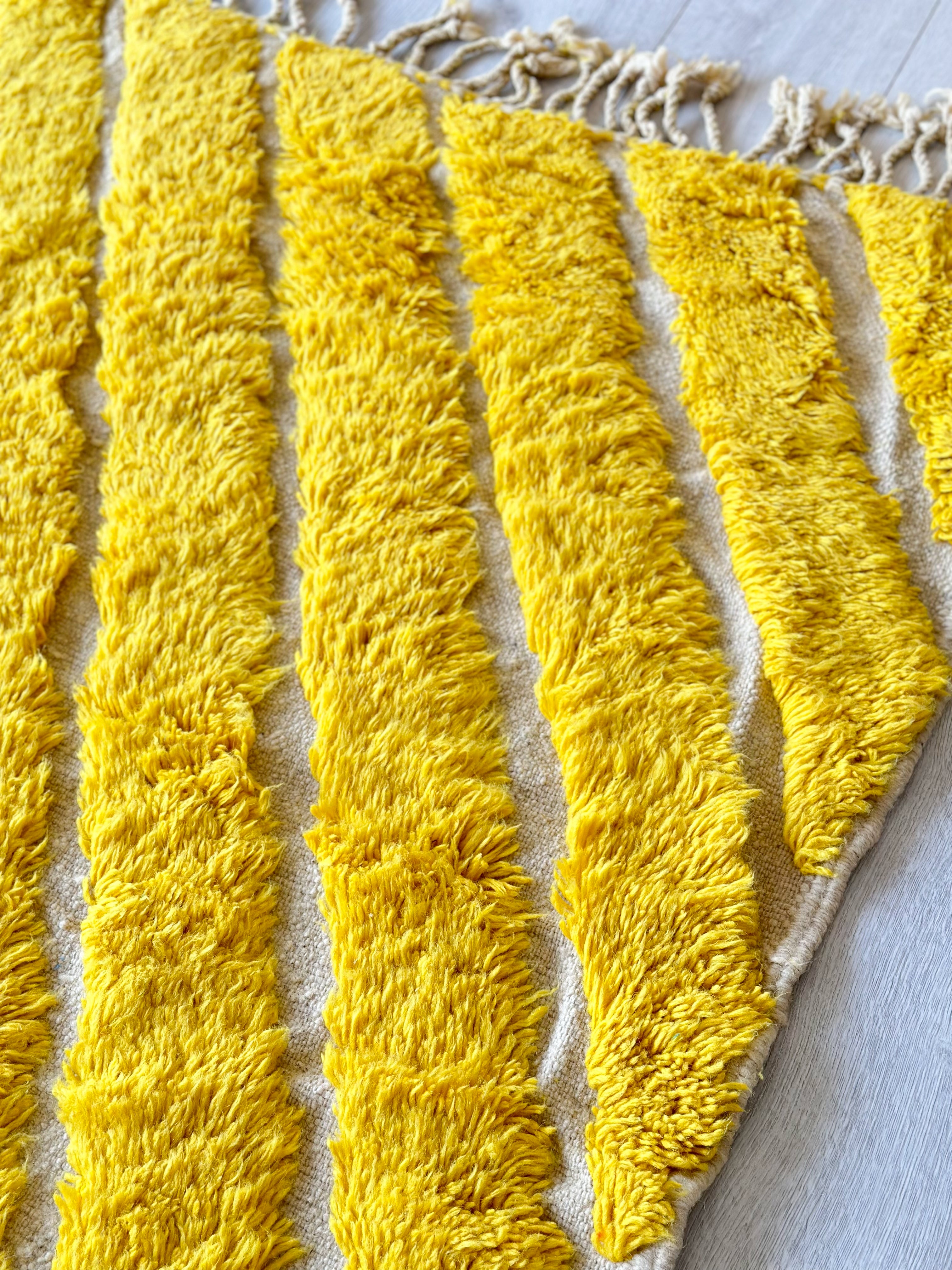 Tapis berbère jaune, Beni Ouarain coloré - n°685