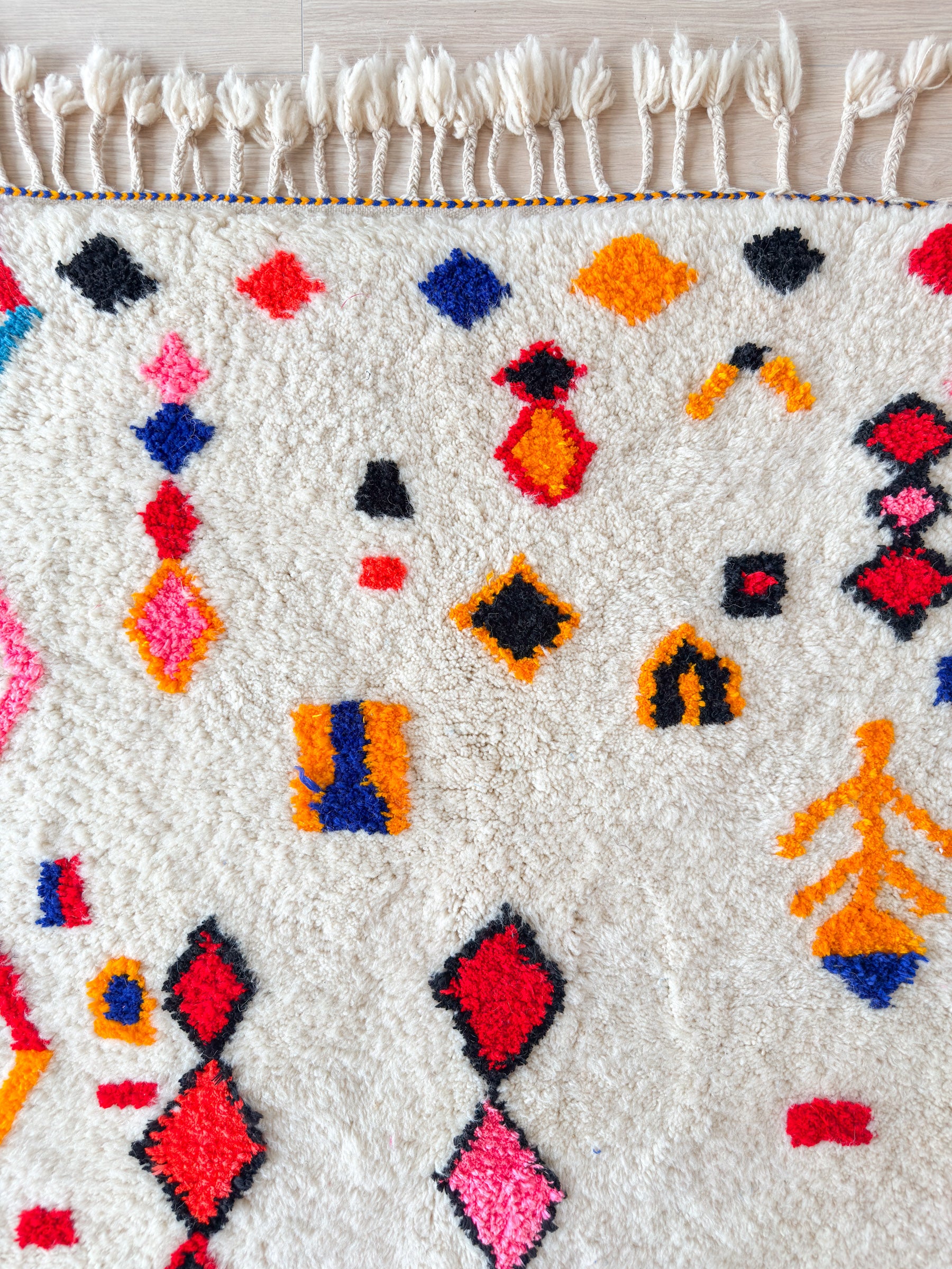 Tapis berbère coloré 119 x 195 cm - n°1947