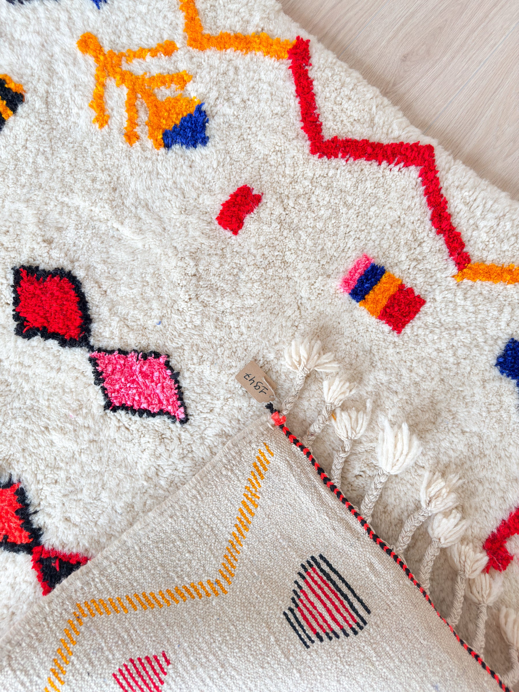Tapis berbère coloré 119 x 195 cm - n°1947