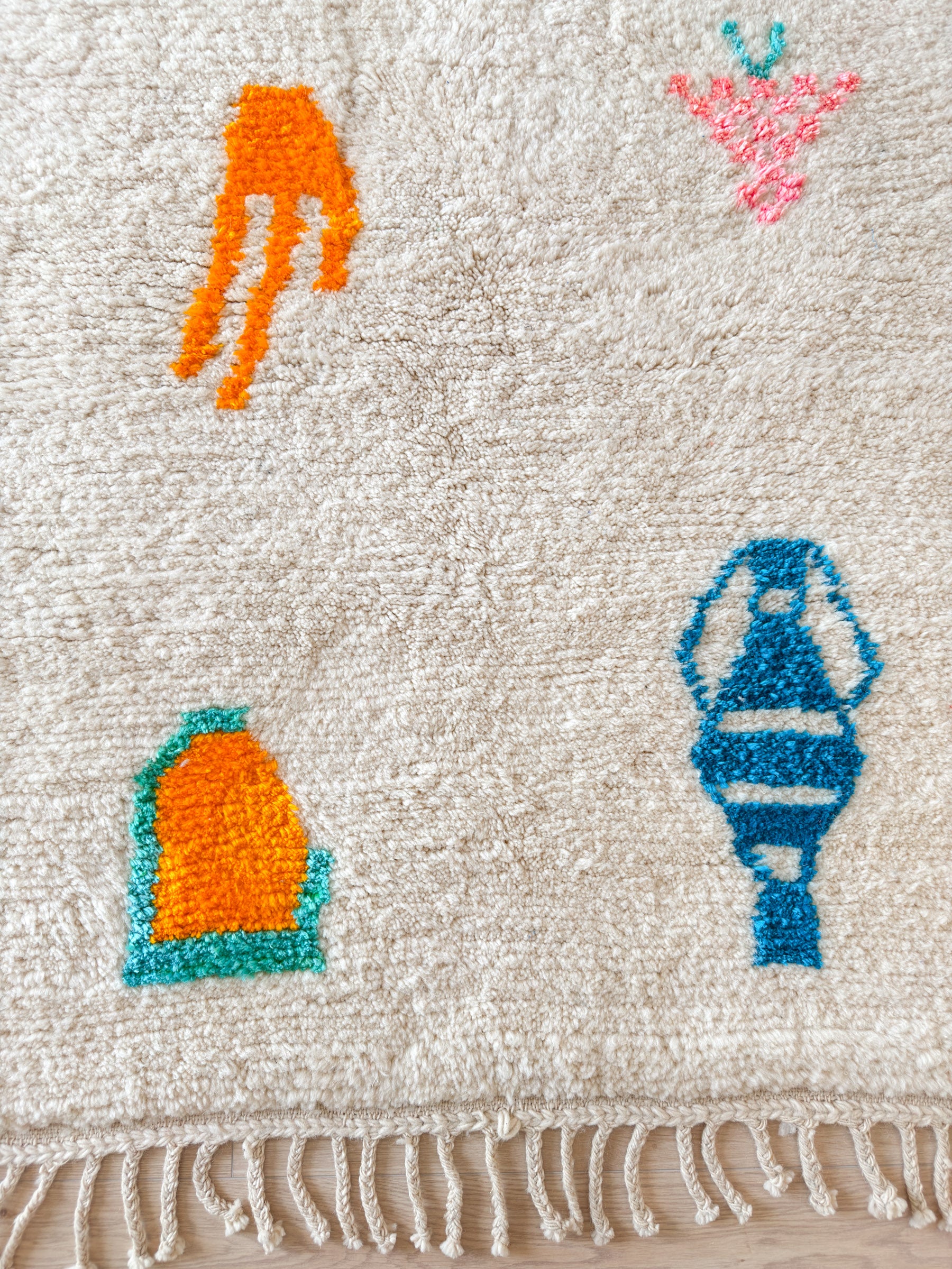Colorful Berber rug 111 x 177 cm - n°1936
