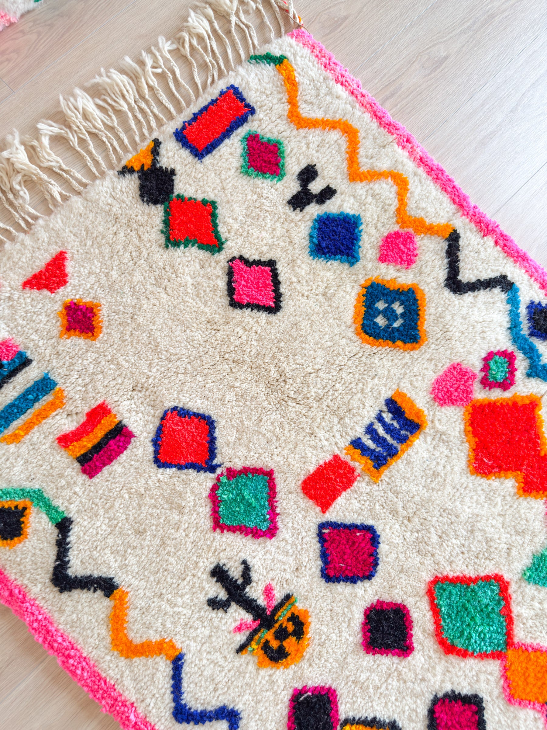 Tapis berbère coloré 104 x 170 cm - n°2056
