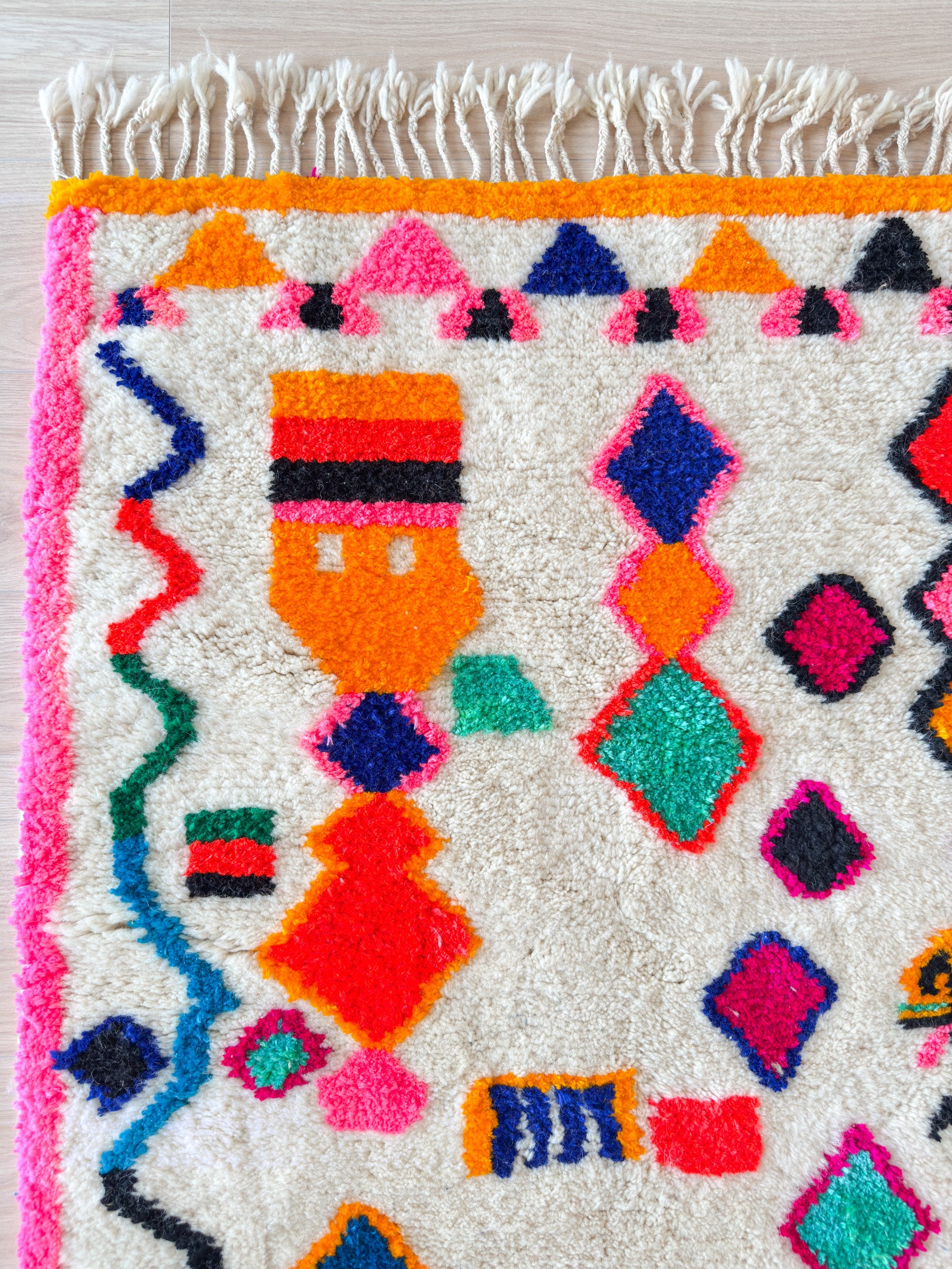 Tapis berbère coloré 104 x 170 cm - n°2056