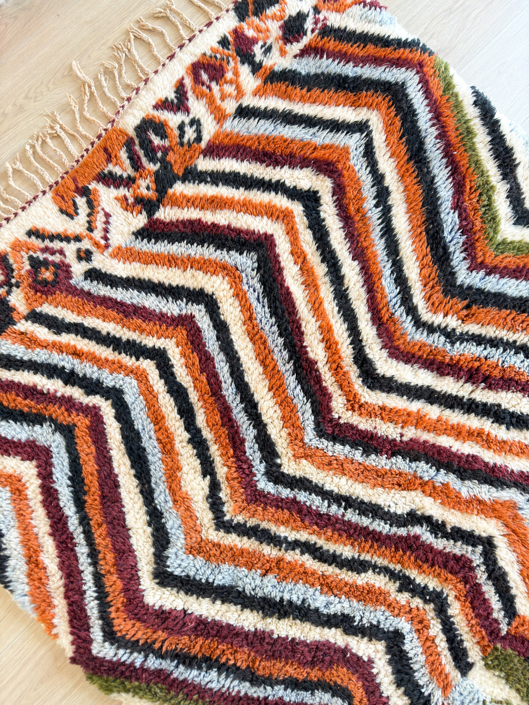 Tapis berbère coloré 150 x 215 cm - n°2029