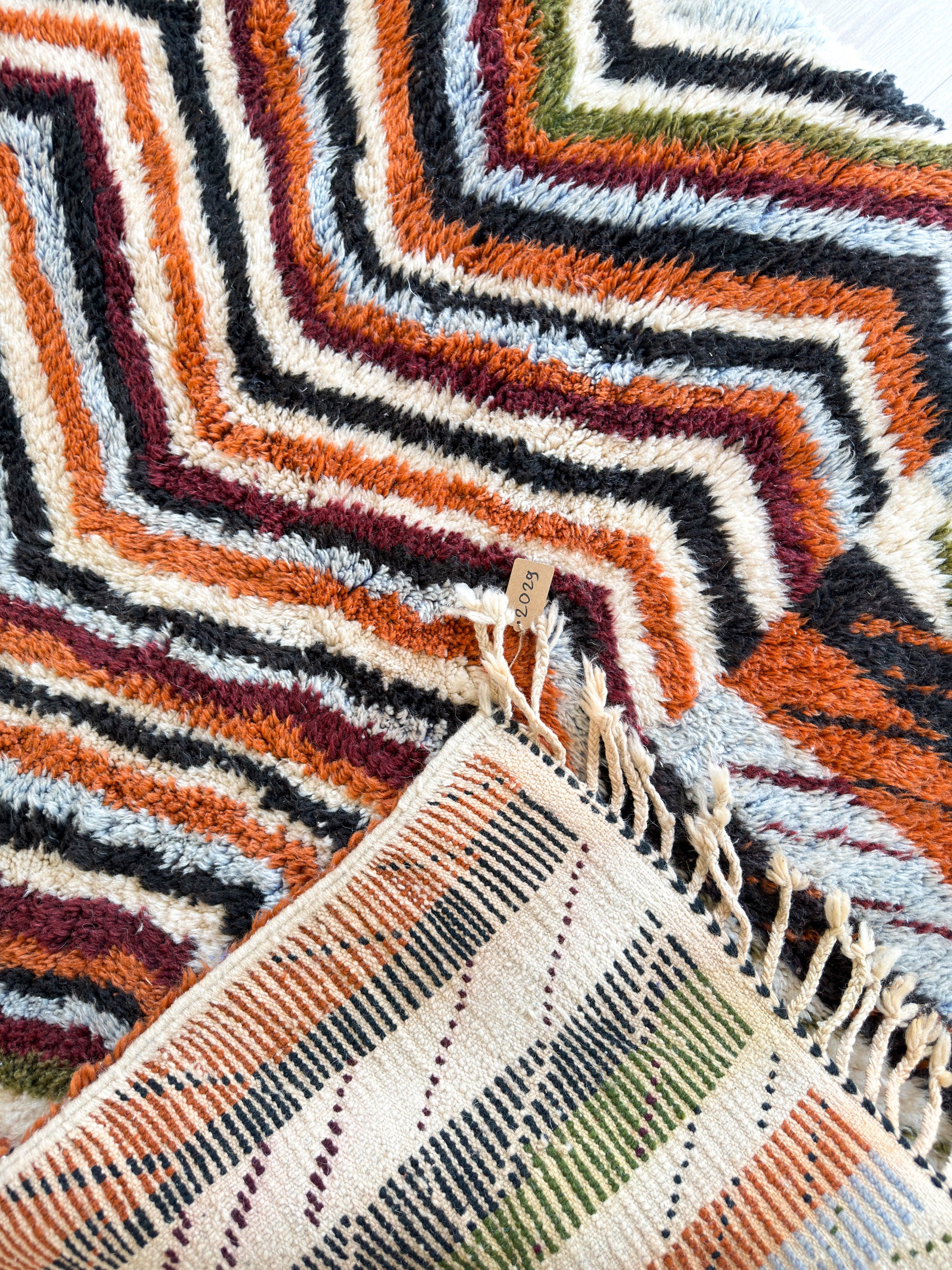 Farbenfroher Berberteppich 150 x 215 cm - Nr. 2029