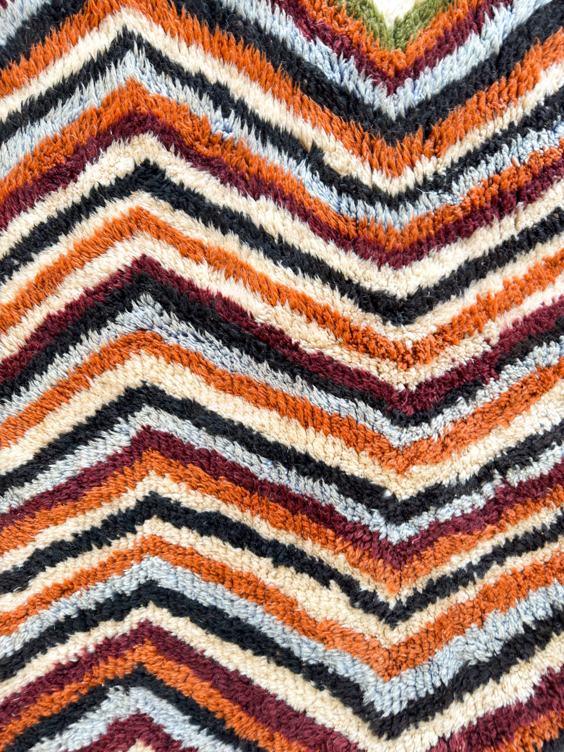 Colorful Berber rug 150 x 215 cm - no. 2029