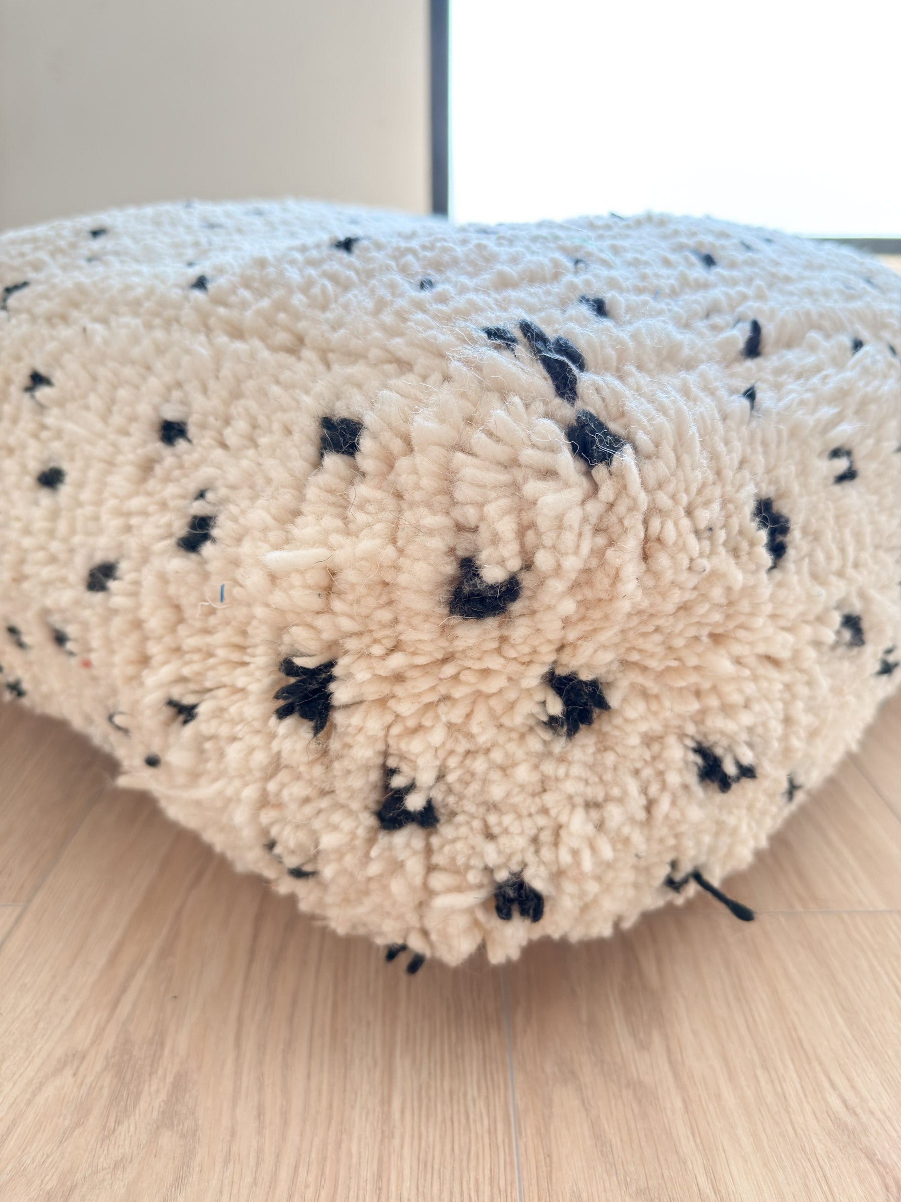 Moroccan pouf, colorful Berber pouf - 60 x 60 cm - n°39