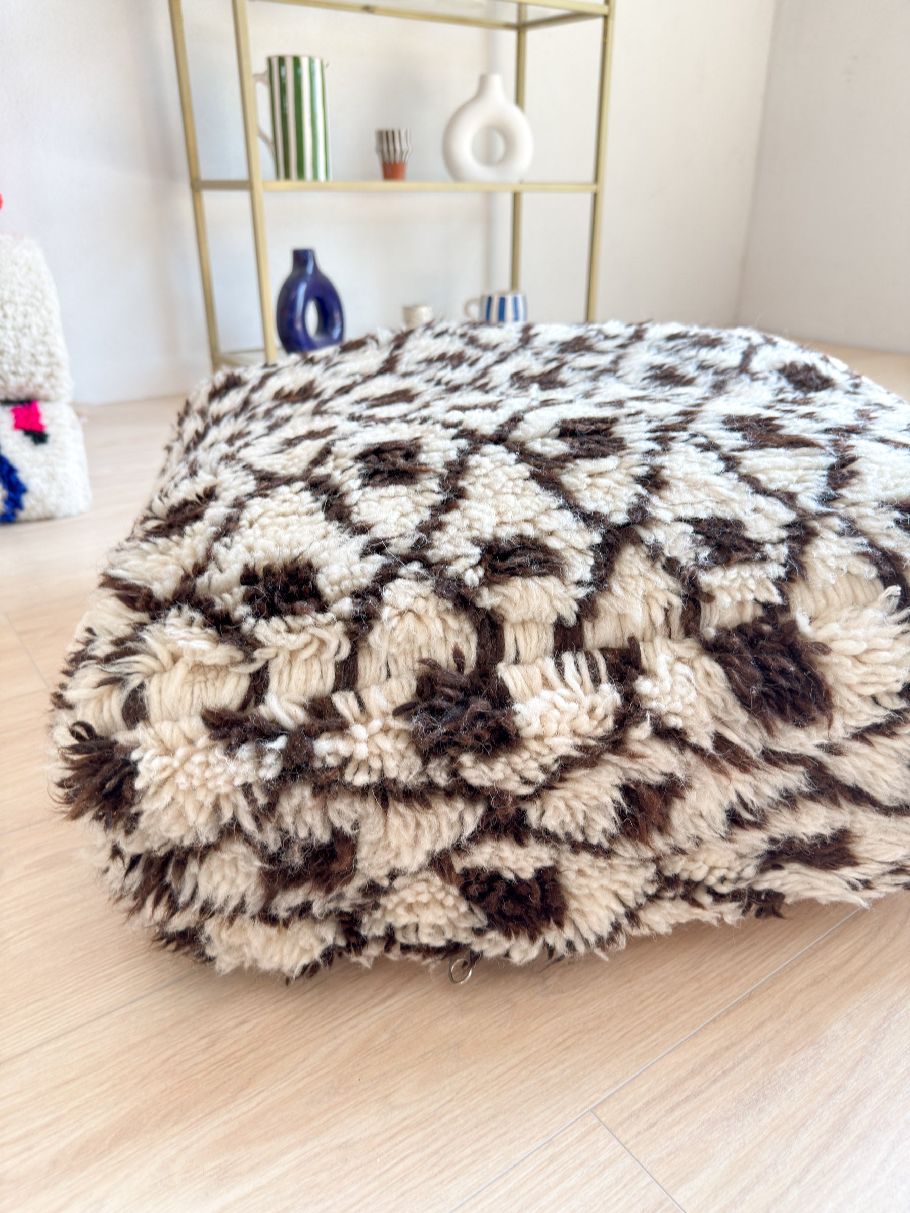Moroccan pouf, colorful Berber pouf - 60 x 60 cm - n°40