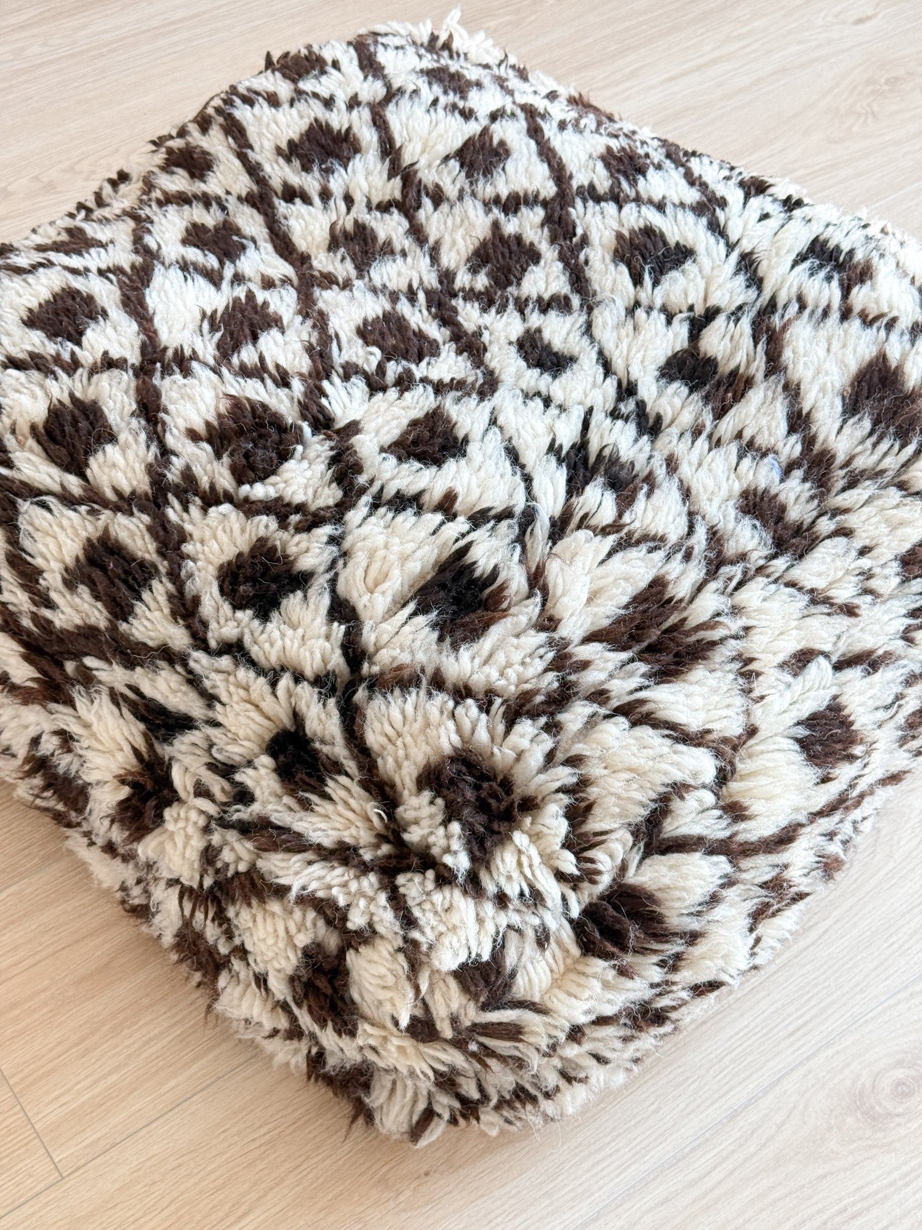 Moroccan pouf, colorful Berber pouf - 60 x 60 cm - n°36