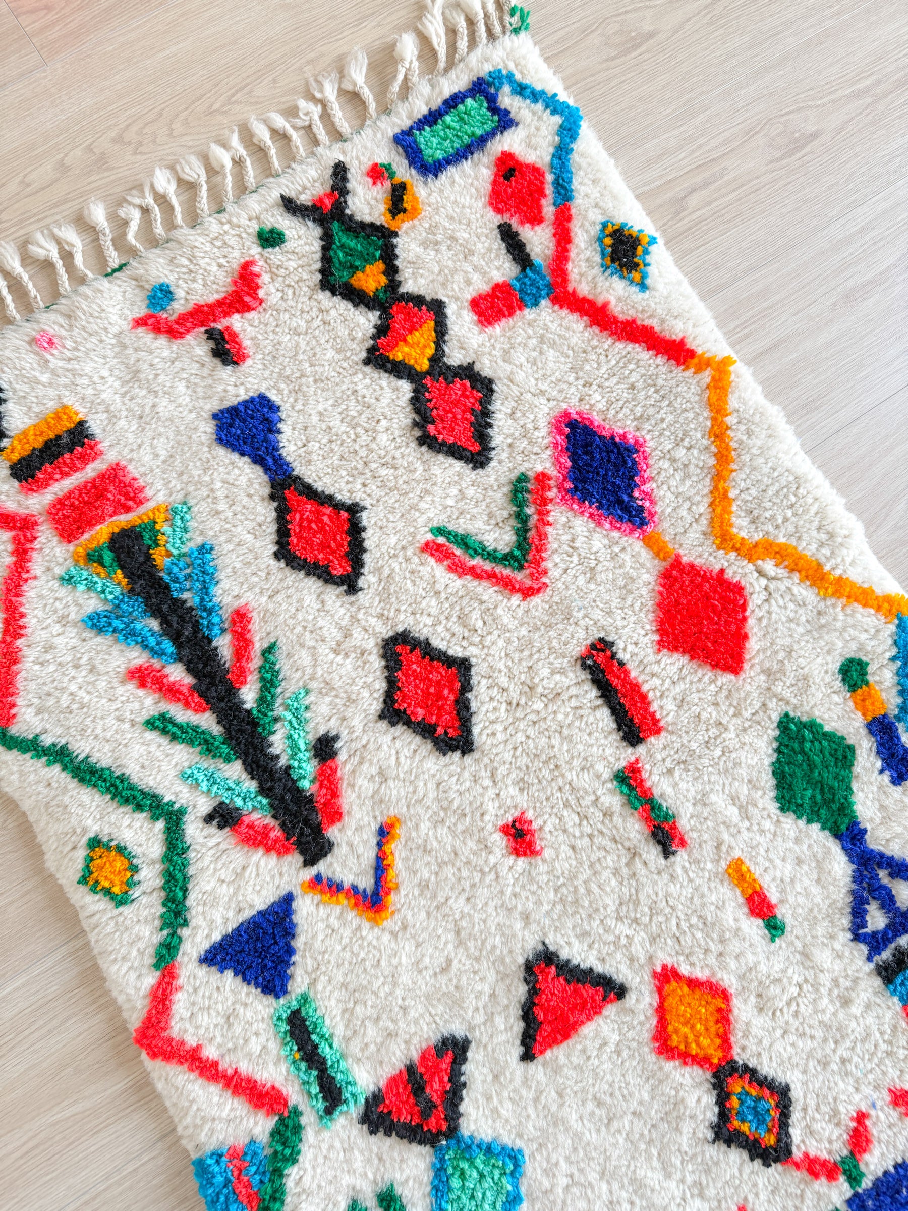 Colorful Berber rug 83 x 133 cm - n°1975