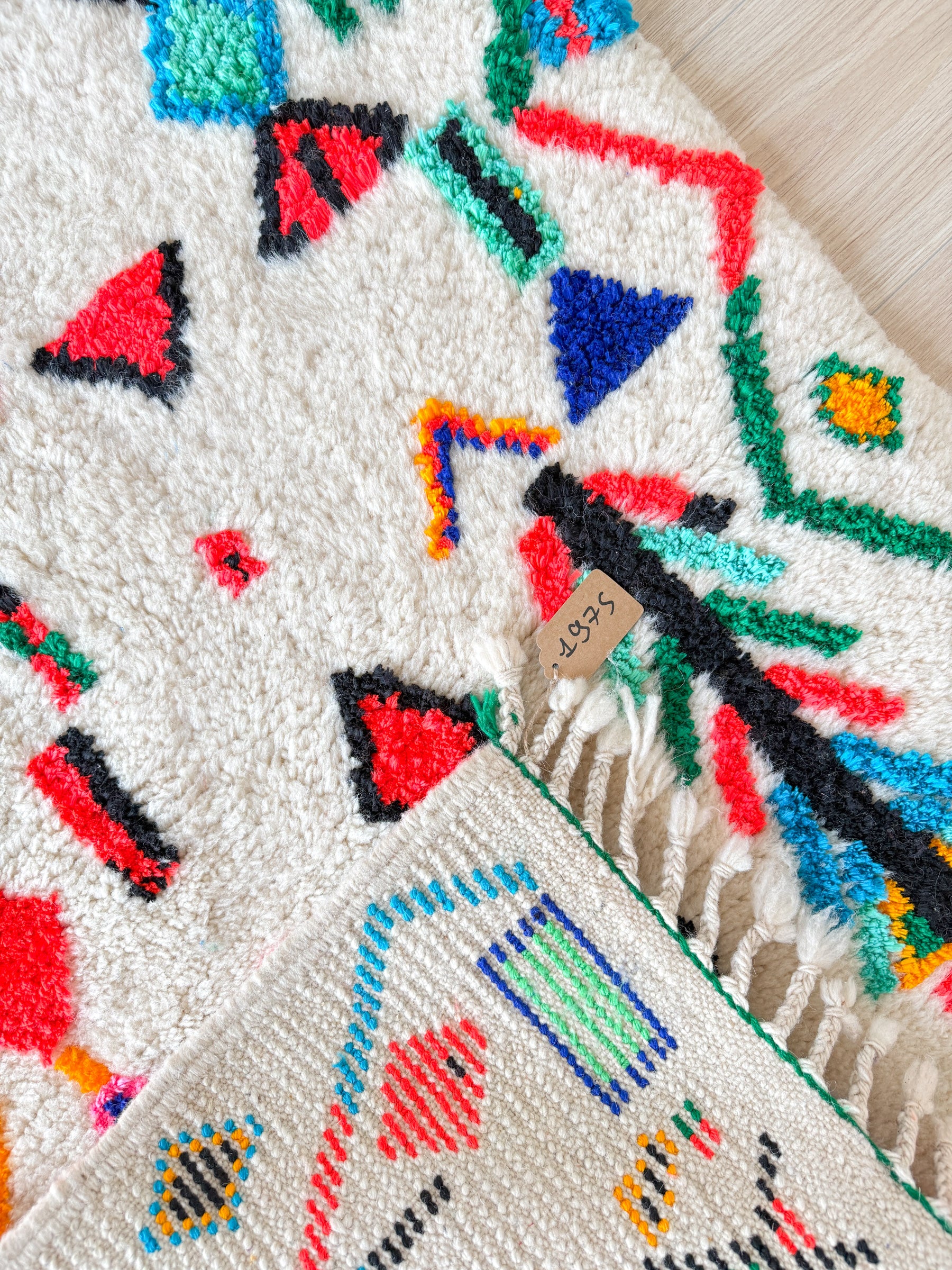 Colorful Berber rug 83 x 133 cm - n°1975
