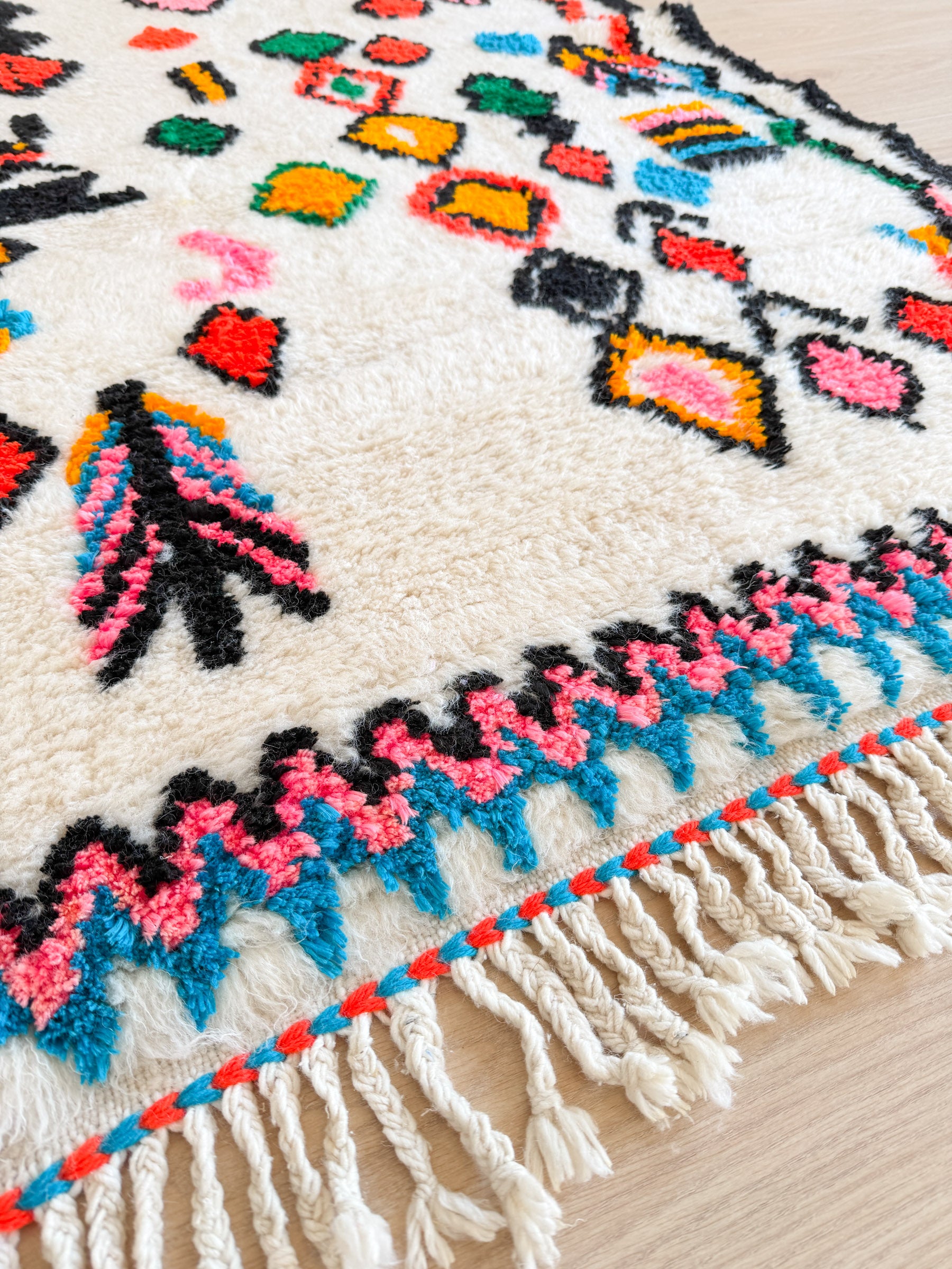 Tapis berbère coloré 102 x 166 cm - n°2344