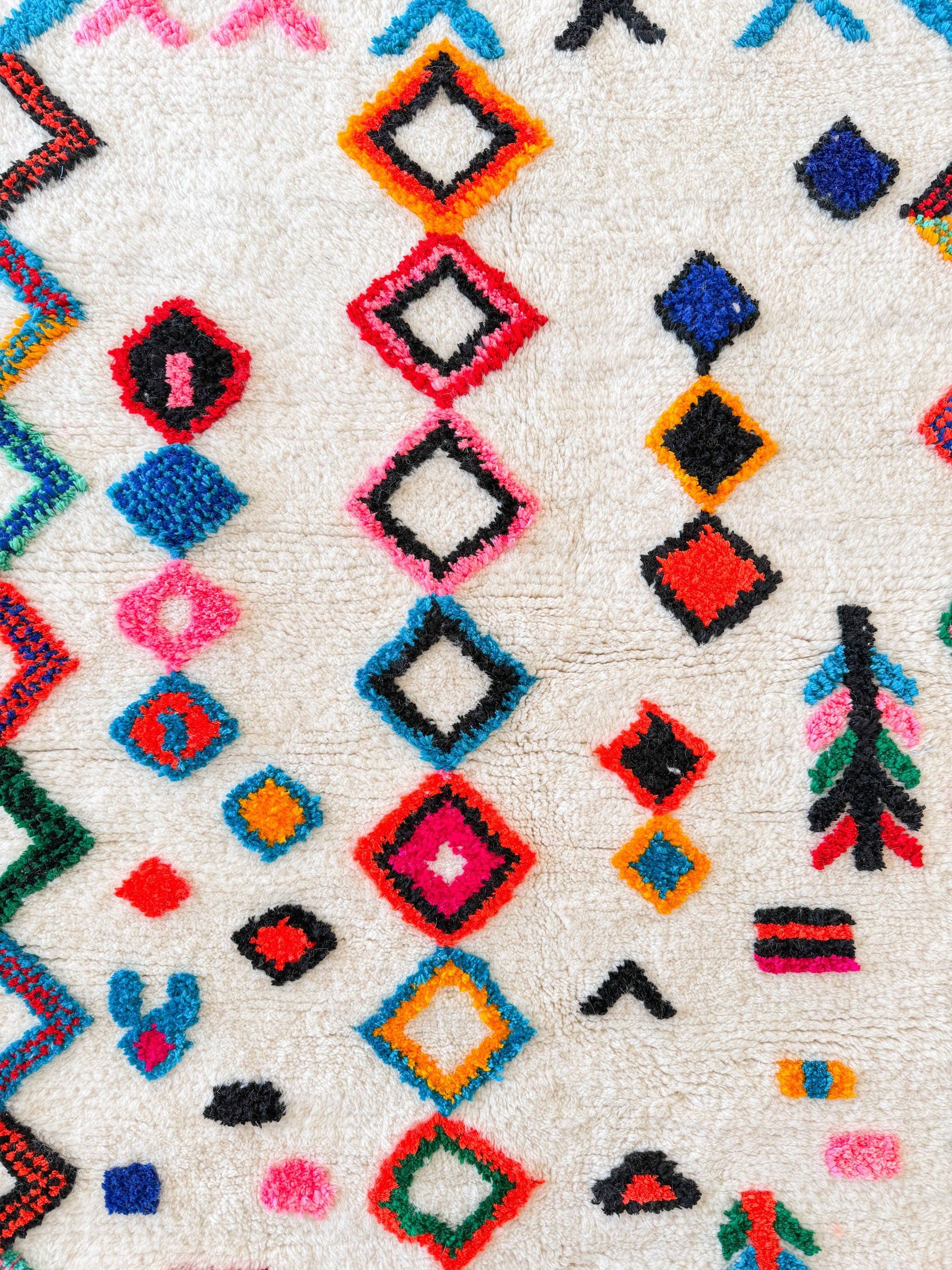 Tapis berbère coloré 109 x 157 cm - n°2449