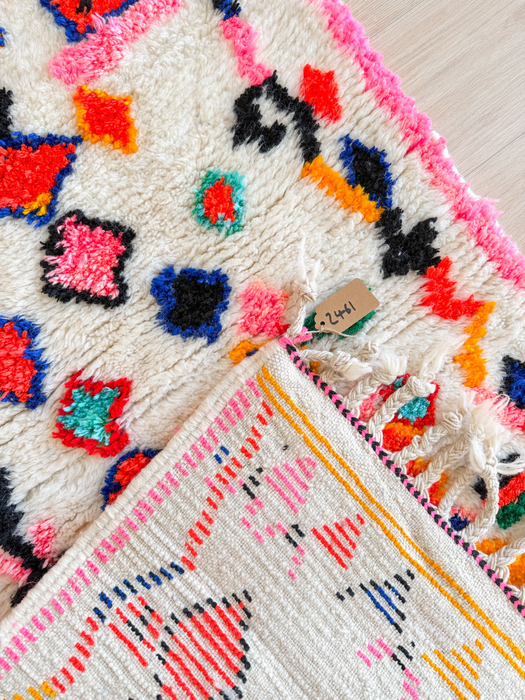 Tapis berbère coloré 84 x 137 cm - n°2461