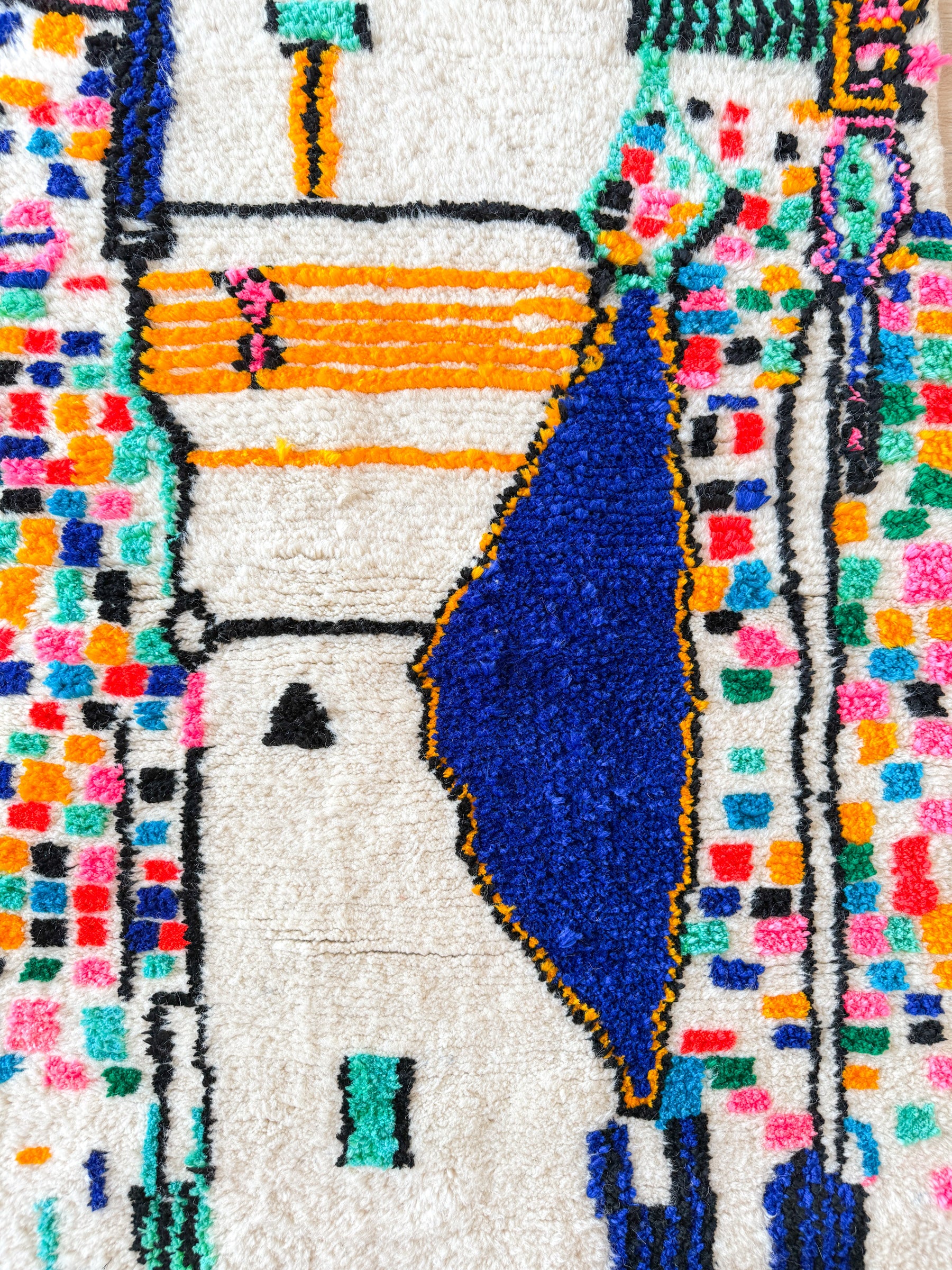 Tapis berbère coloré 84 x 140 cm - n°2085