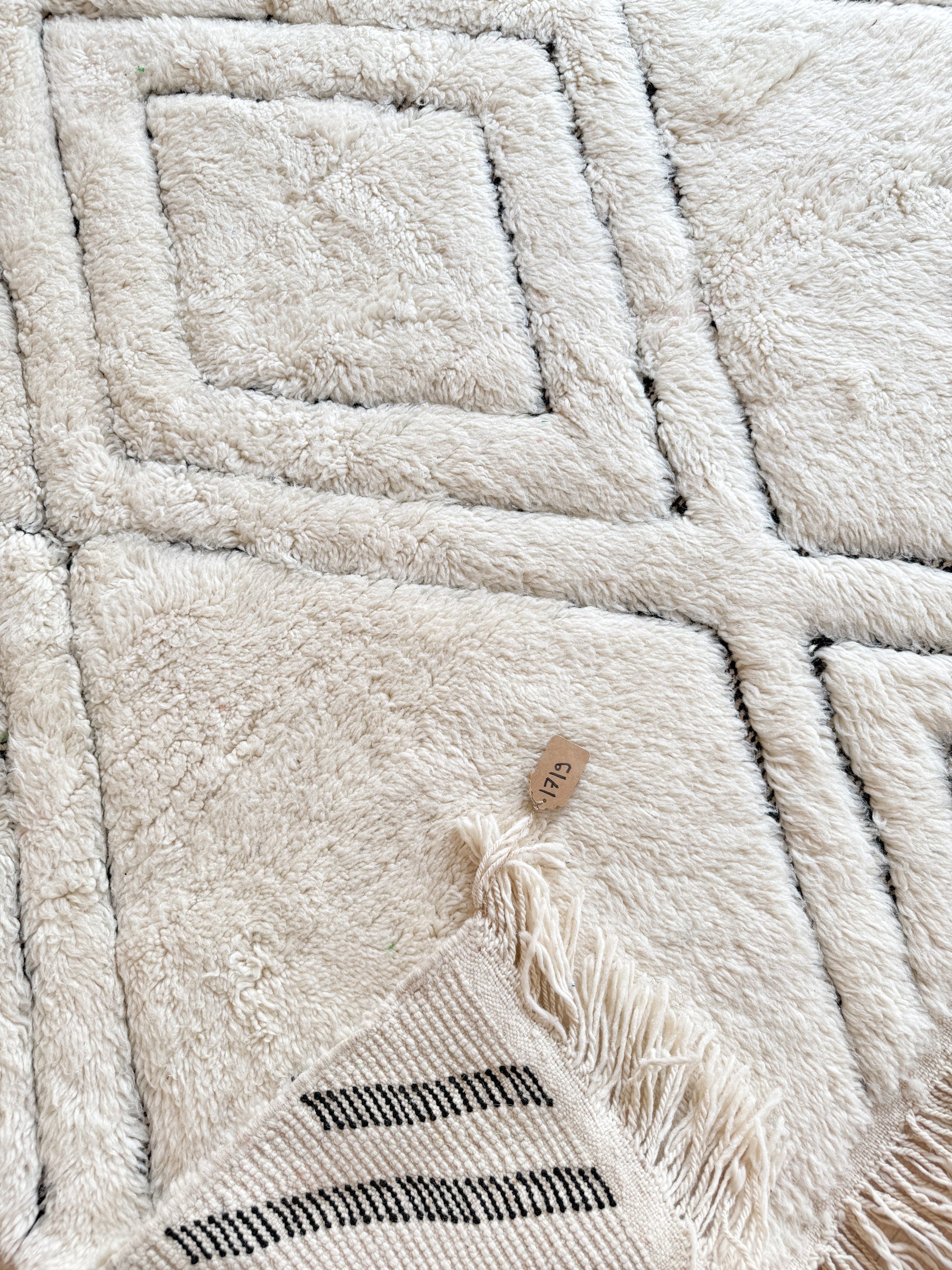 Tapis beni ouarain 180 x 263 cm - n°1719