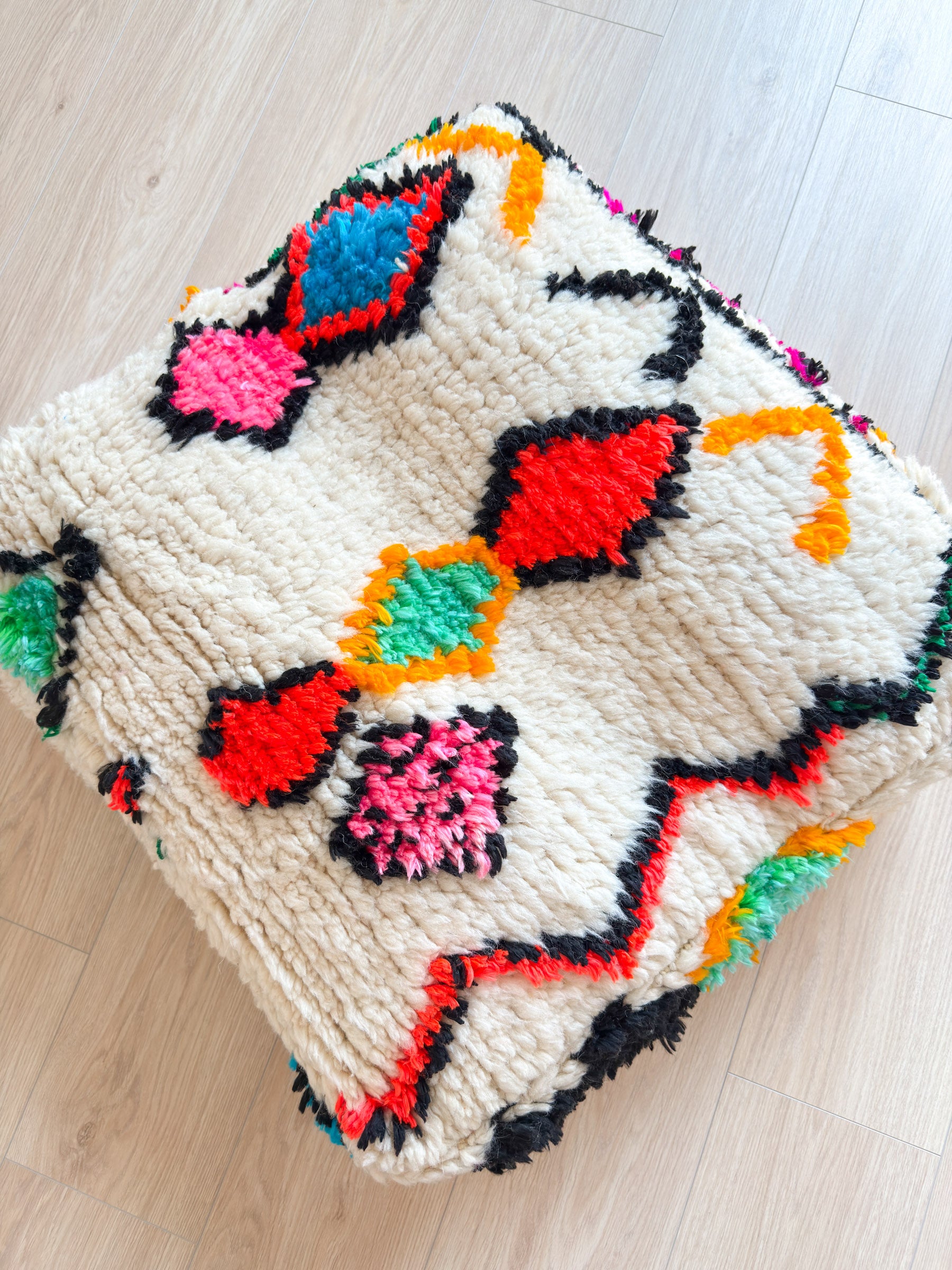 Moroccan pouf, colorful Berber pouf - 60 x 60 cm - n°41