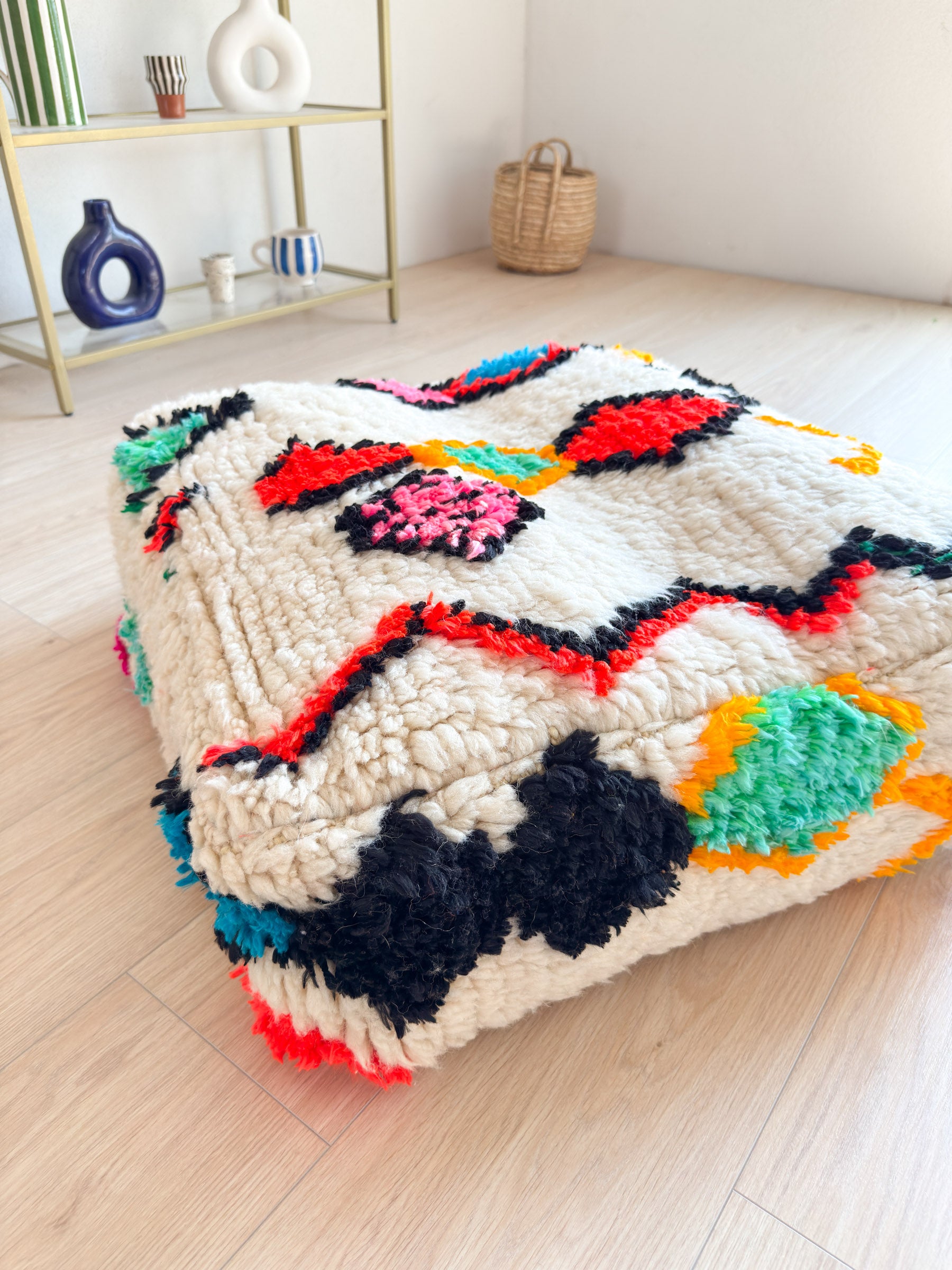 Moroccan pouf, colorful Berber pouf - 60 x 60 cm - n°41