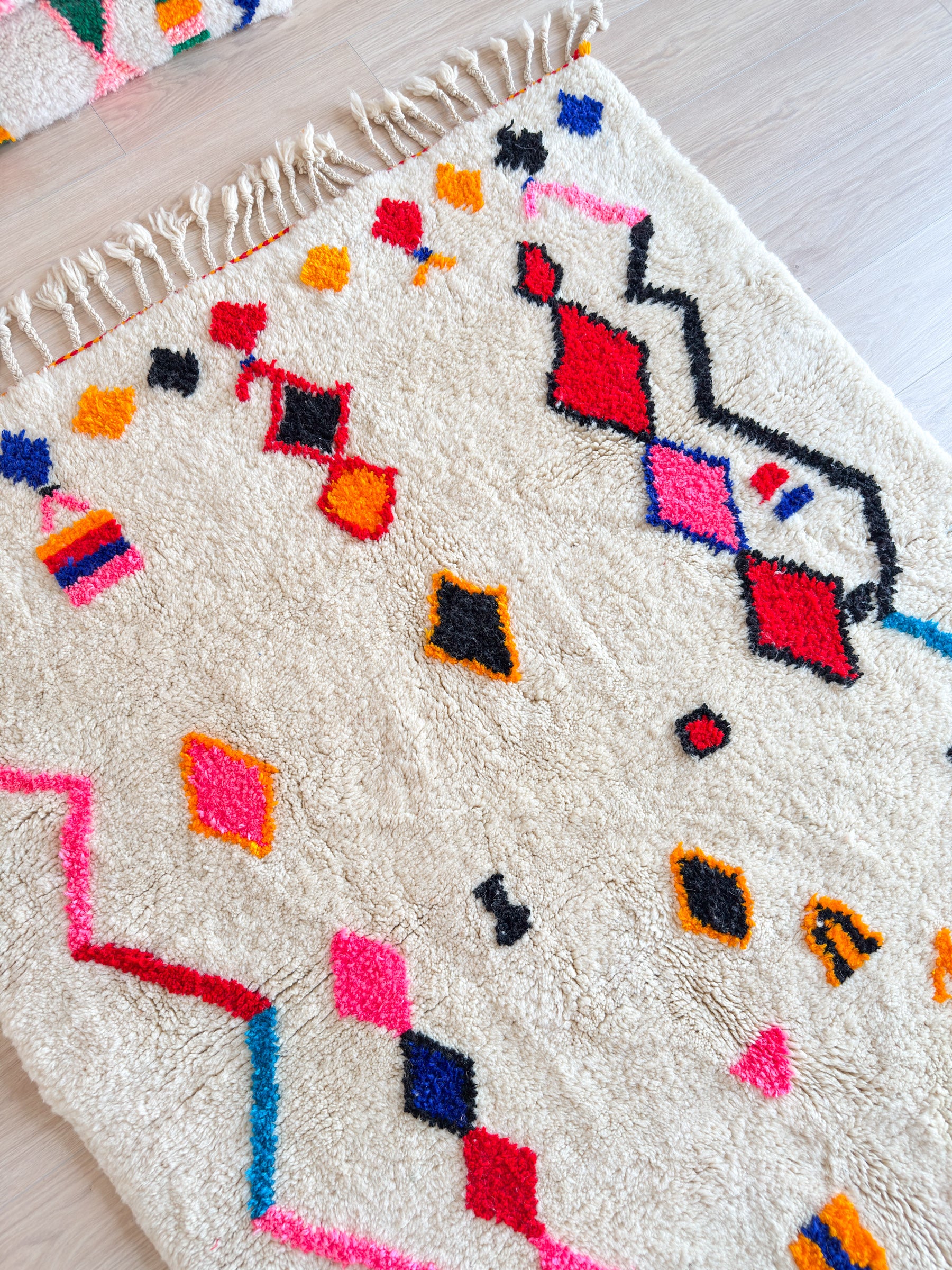 Tapis berbère coloré - n°560