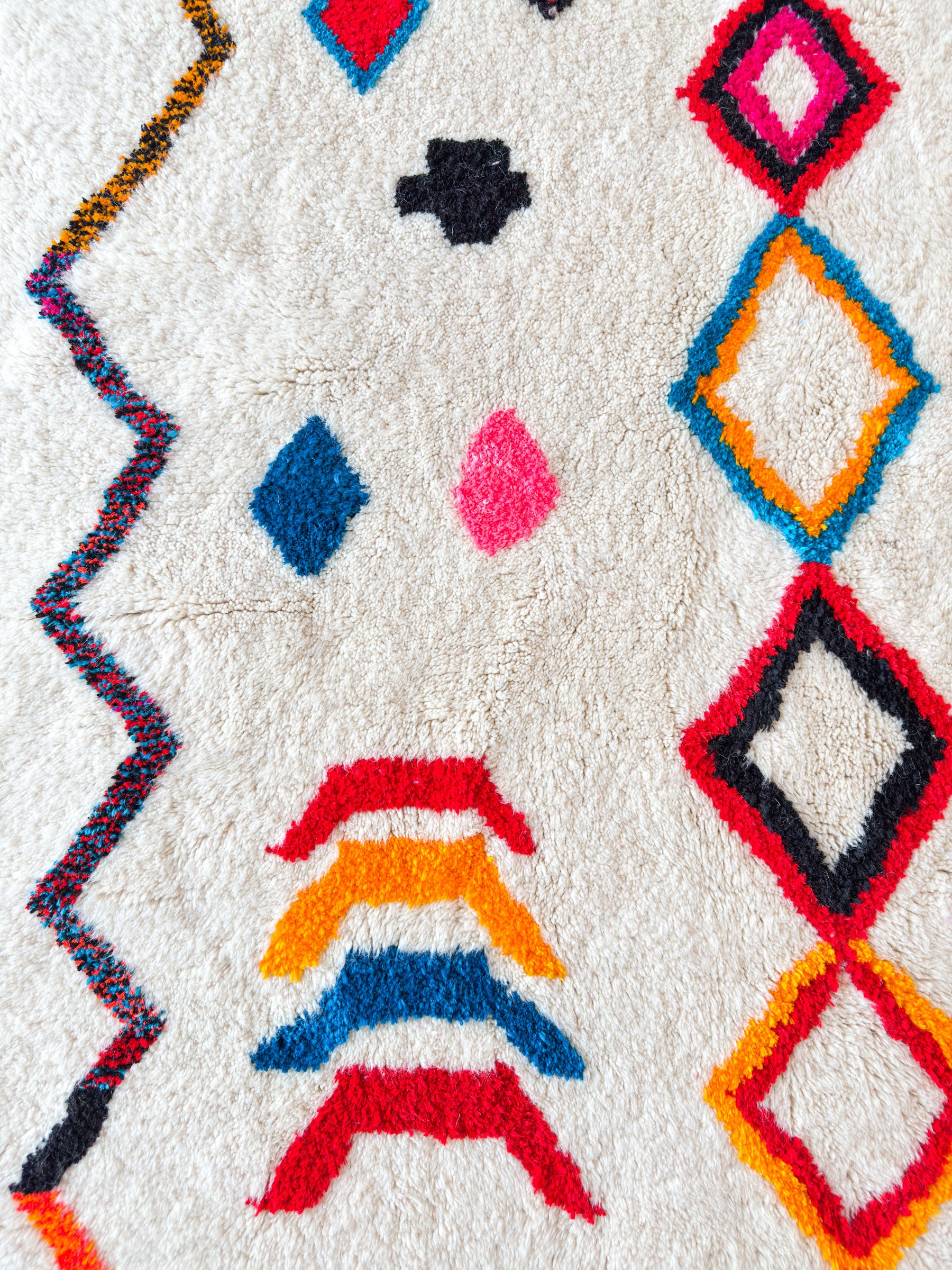 Tapis berbère coloré - n°630