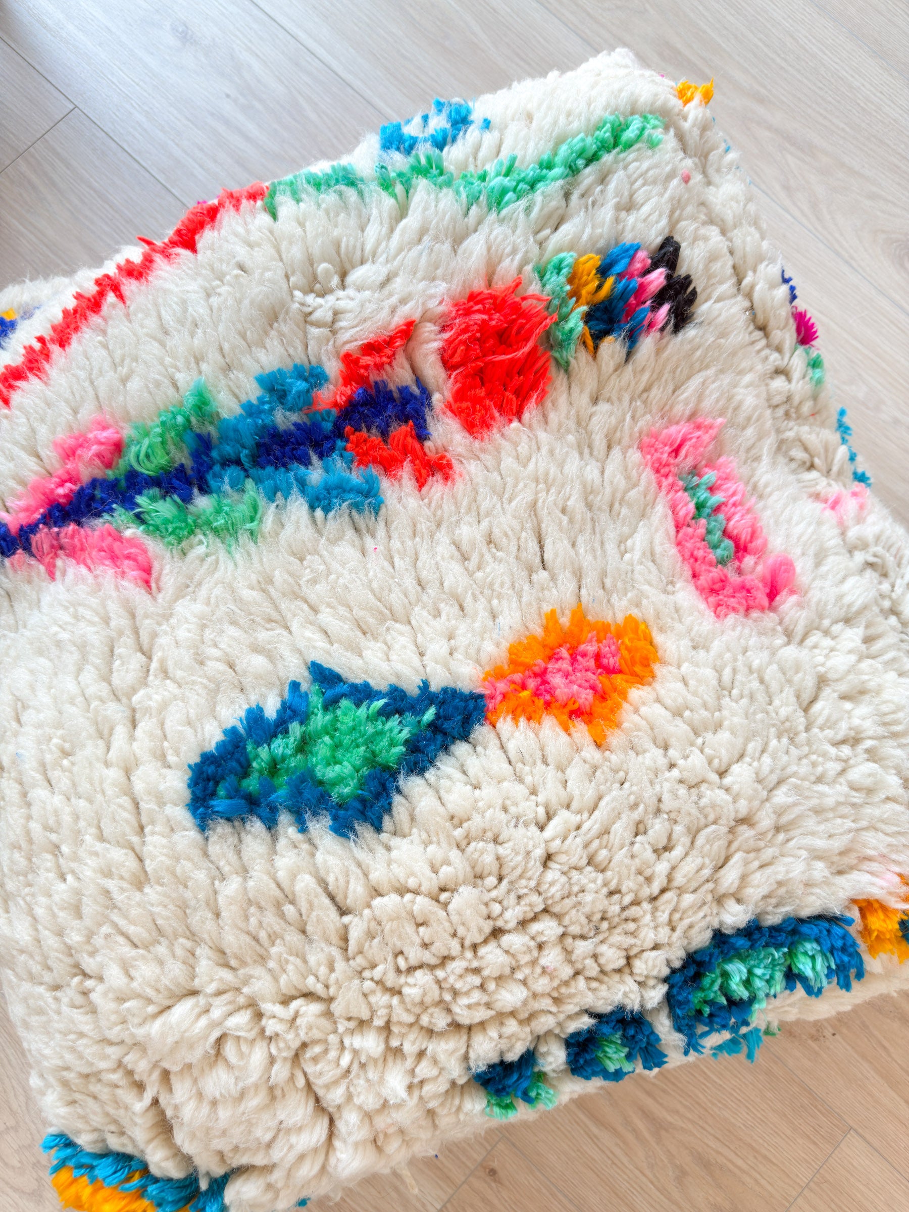 Pouf Marocain, pouf berbère coloré - 60 x 60 cm - n°52