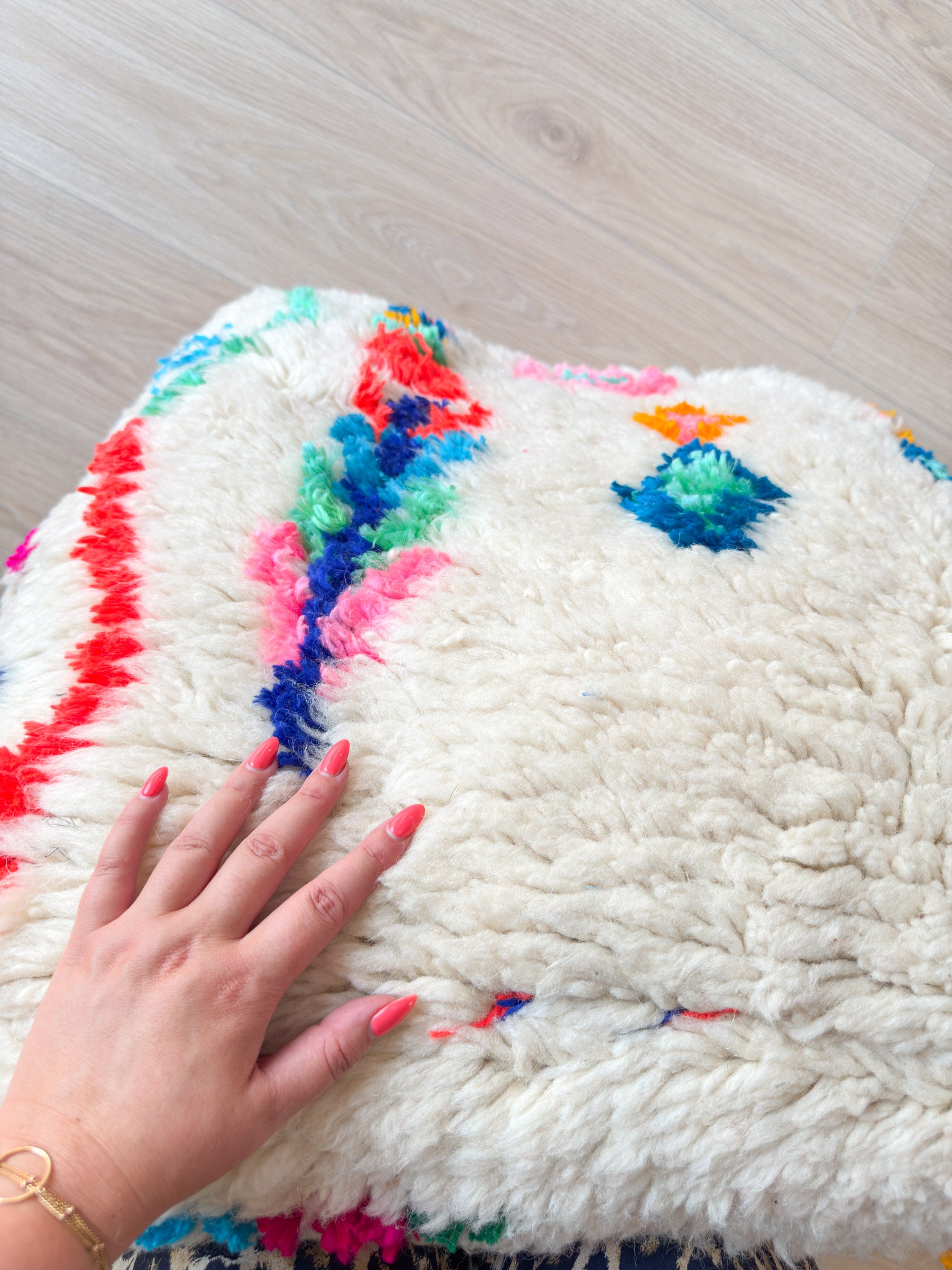 Pouf Marocain, pouf berbère coloré - 60 x 60 cm - n°52
