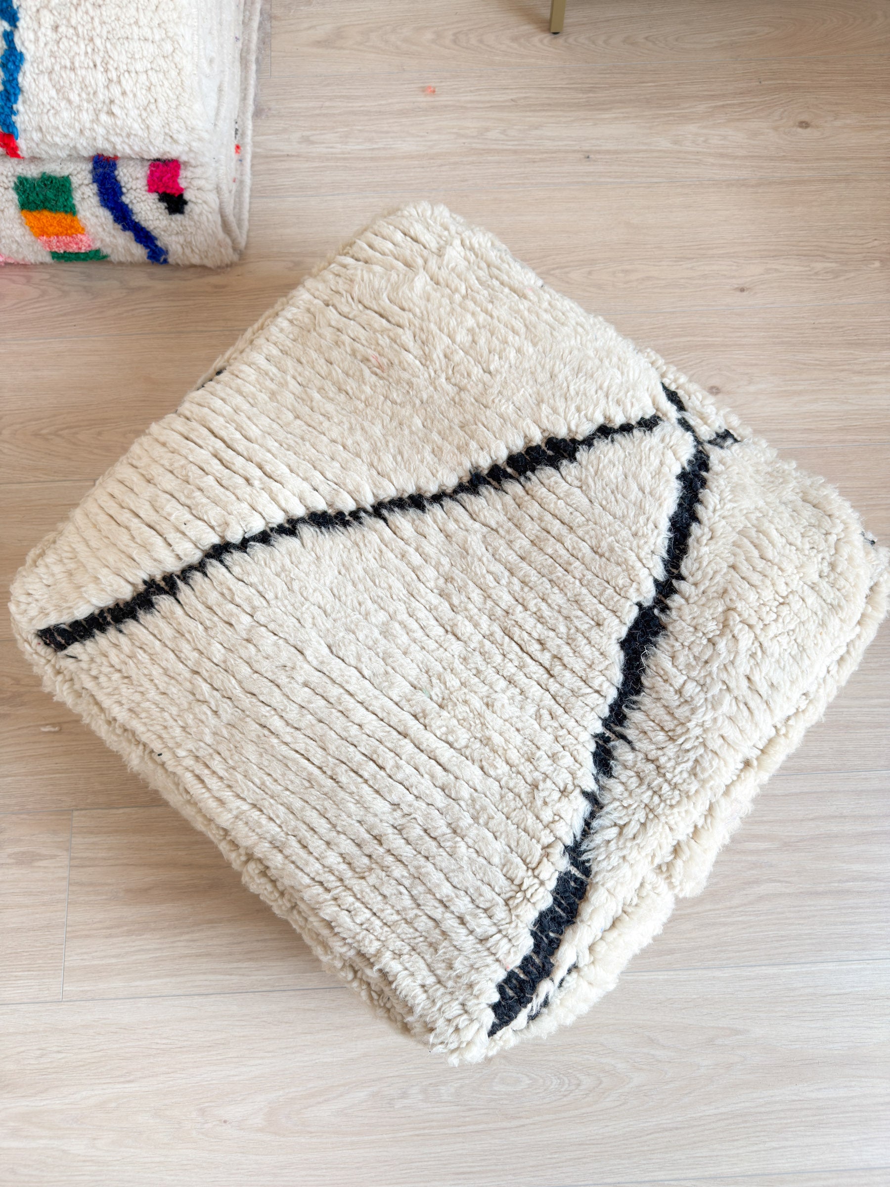 Pouf Marocain, pouf berbère coloré - 60 x 60 cm - n°60