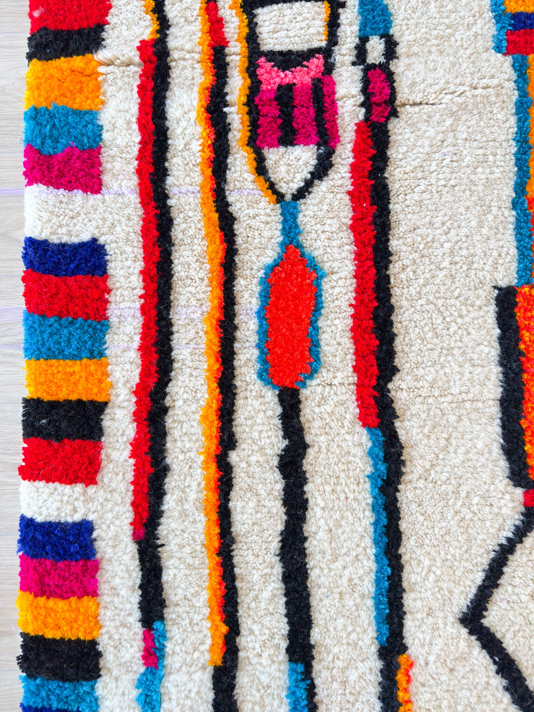 Tapis berbère coloré 152 x 234 cm - n°1910