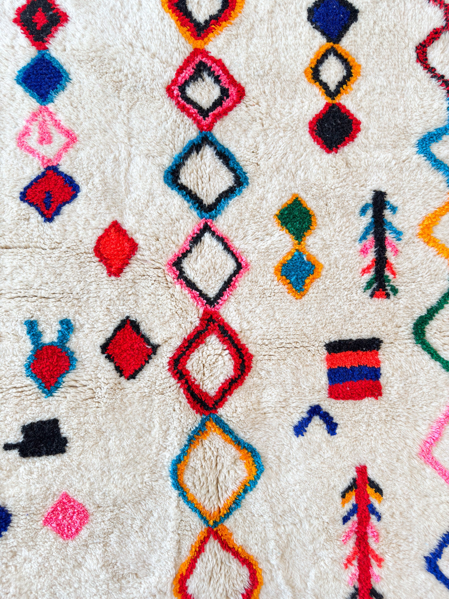 Tapis berbère coloré 119 x 191 cm - n°2287