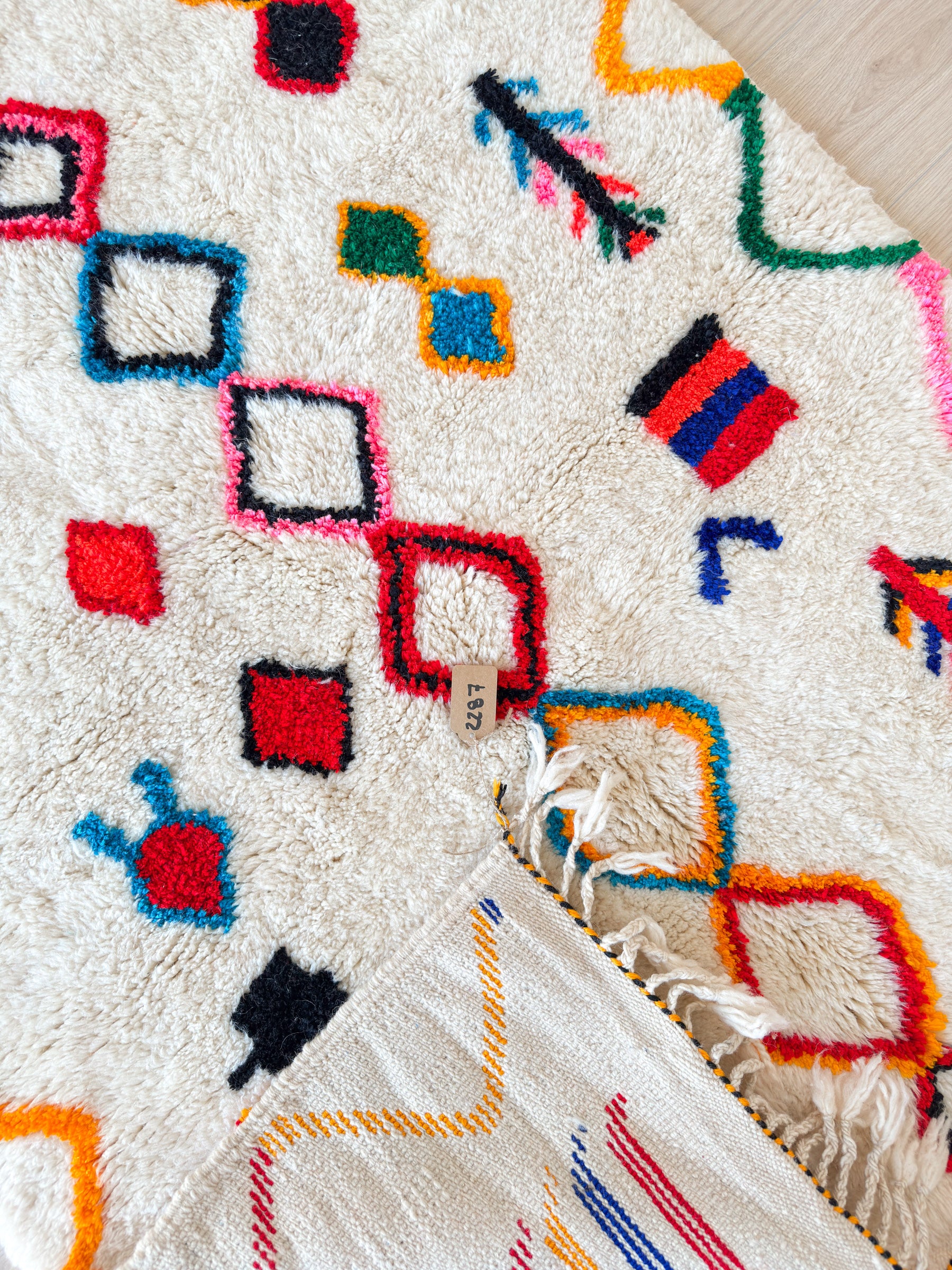 Tapis berbère coloré 119 x 191 cm - n°2287