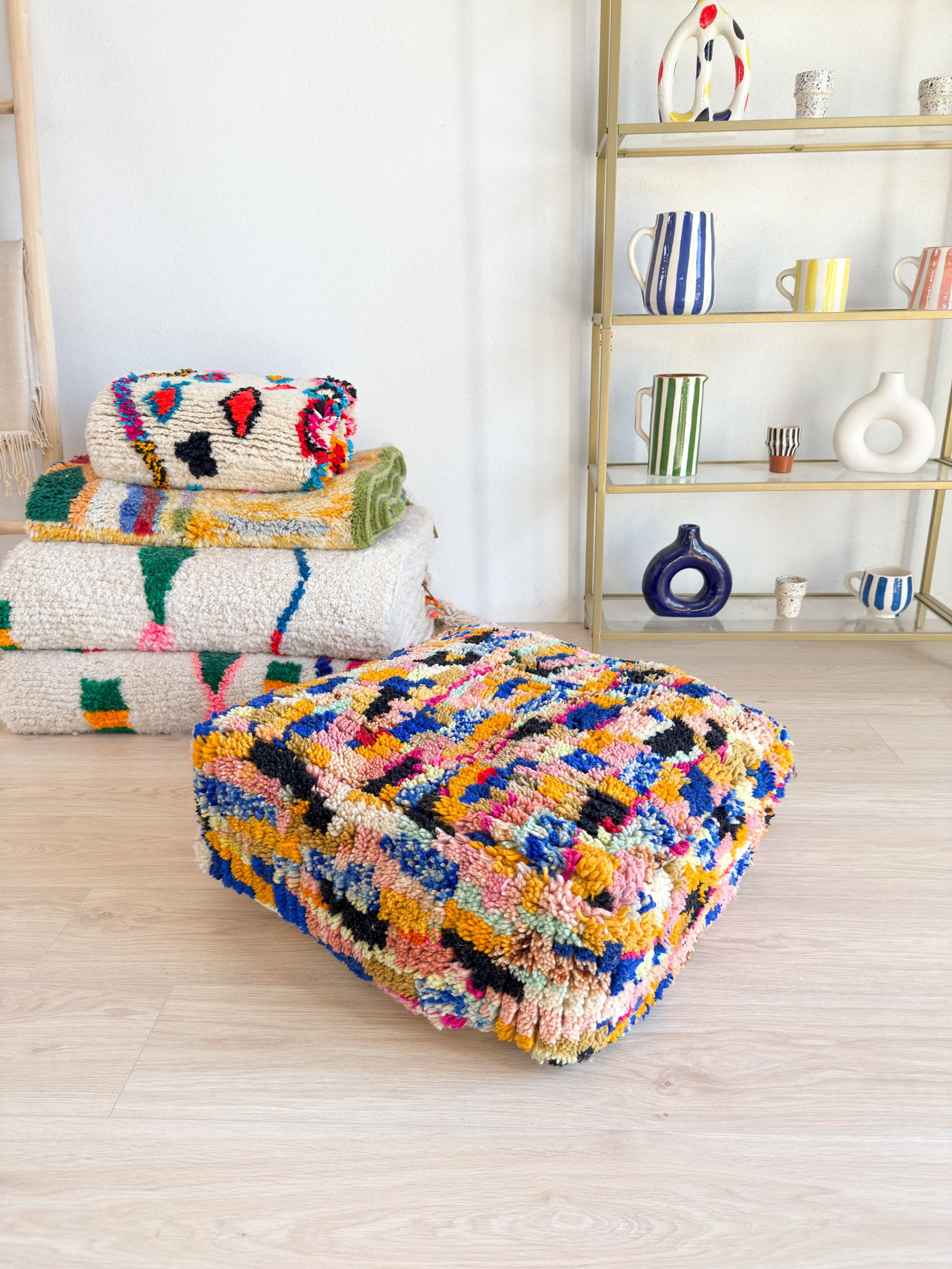 Moroccan pouf, colorful Berber pouf - 60 x 60 cm - n°66
