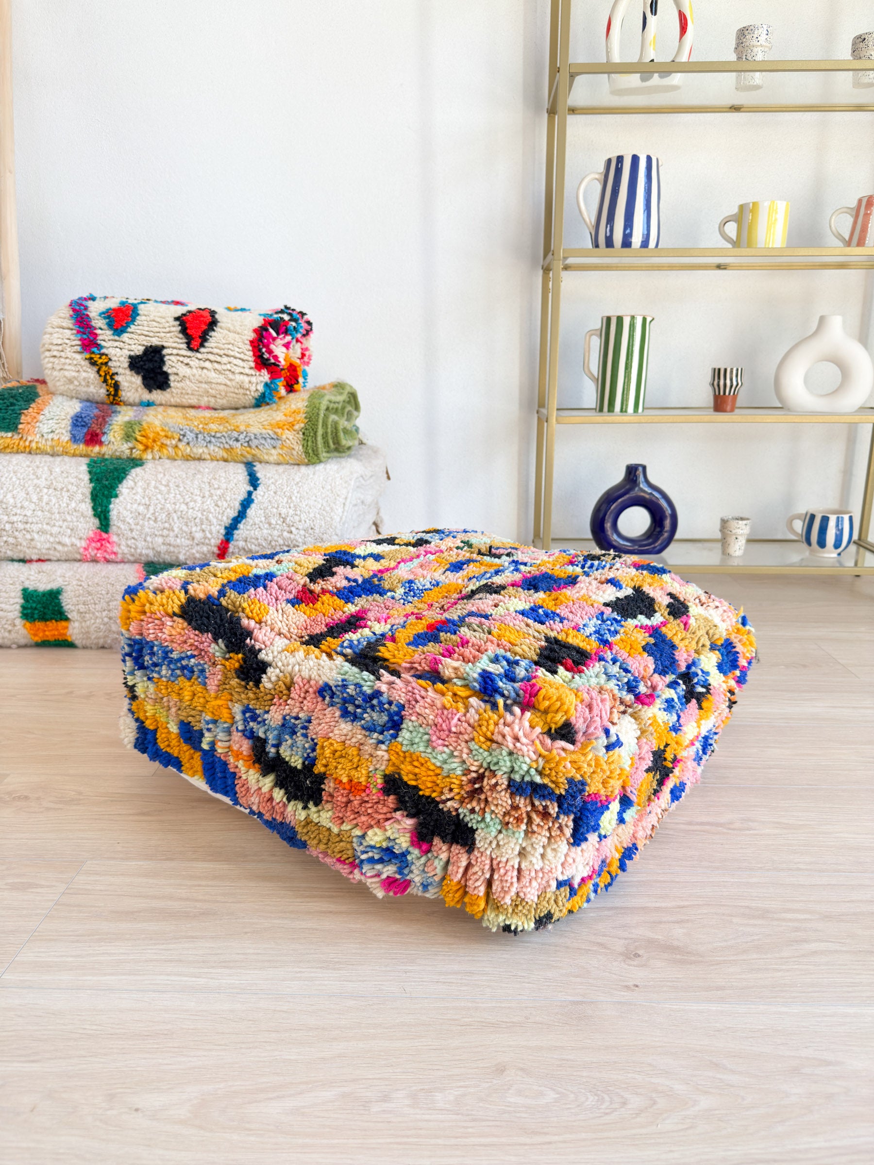 Moroccan pouf, colorful Berber pouf - 60 x 60 cm - n°66