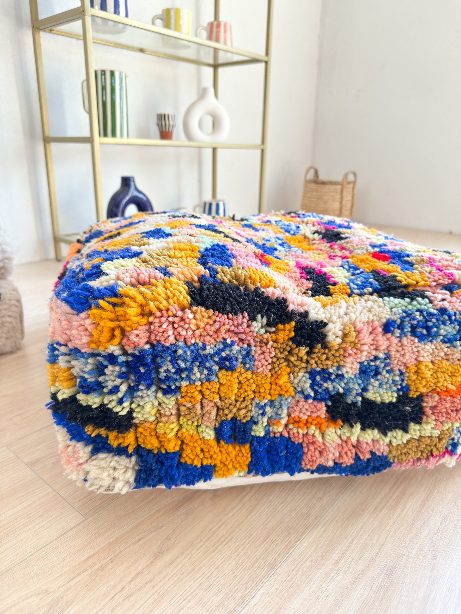 Moroccan pouf, colorful Berber pouf - 60 x 60 cm - n°66