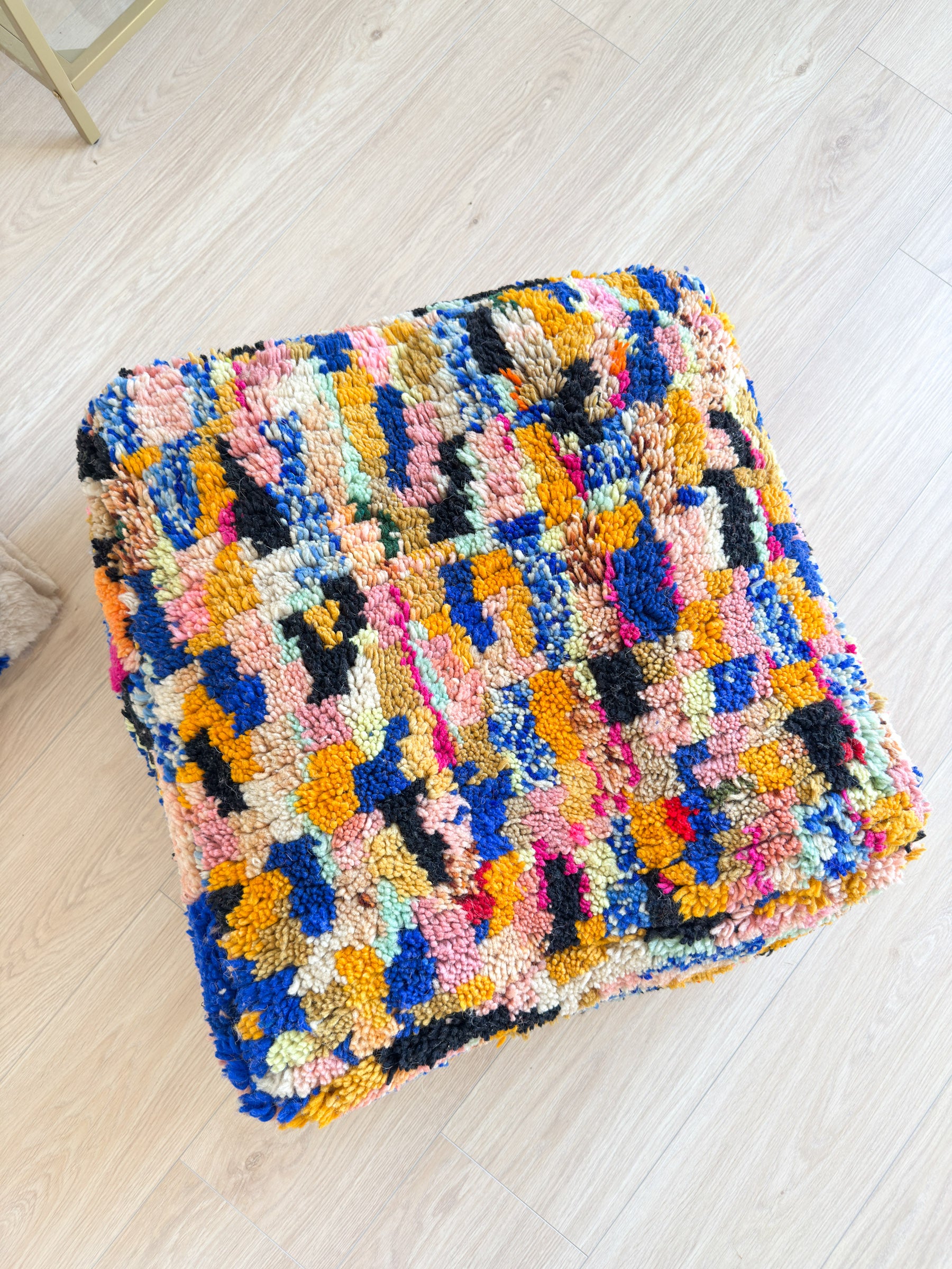 Moroccan pouf, colorful Berber pouf - 60 x 60 cm - n°66