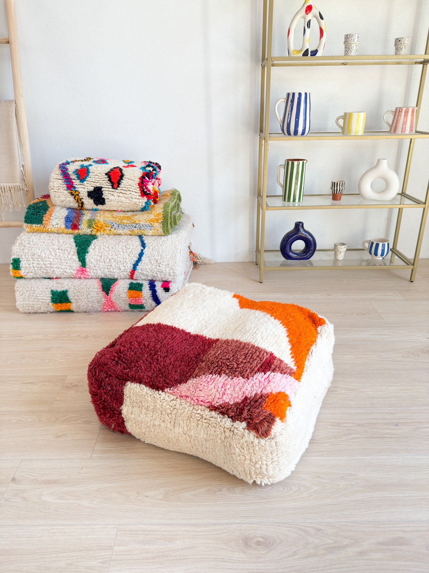 Pouf Marocain, pouf berbère coloré - 60 x 60 cm - n°31