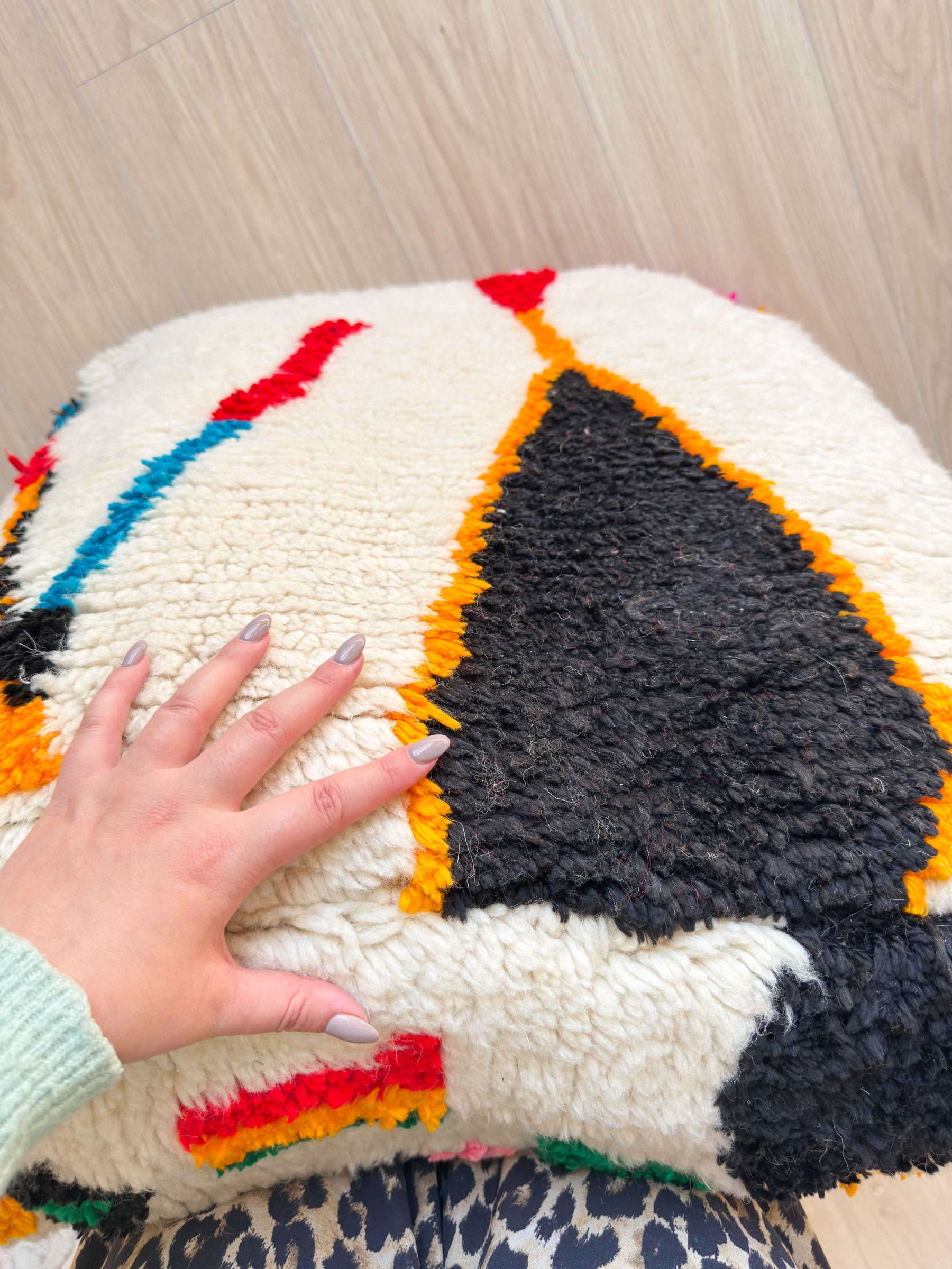 Moroccan pouf, colorful Berber pouf - 60 x 60 cm - n°32