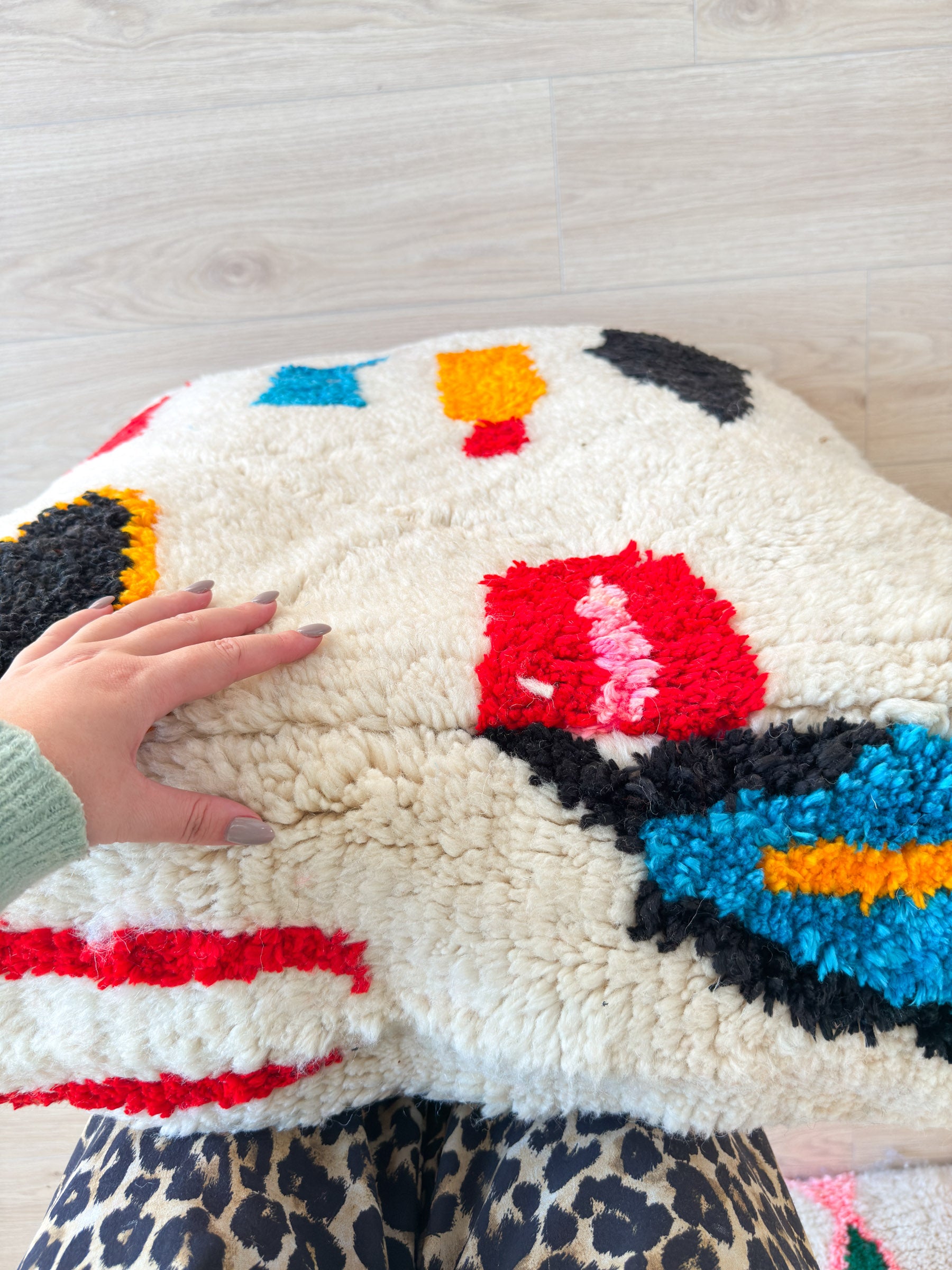 Moroccan pouf, colorful Berber pouf - 60 x 60 cm - n°27