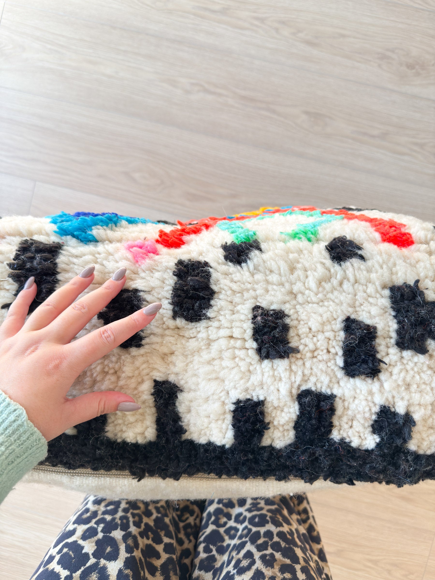 Moroccan pouf, colorful Berber pouf - 60 x 60 cm - n°35