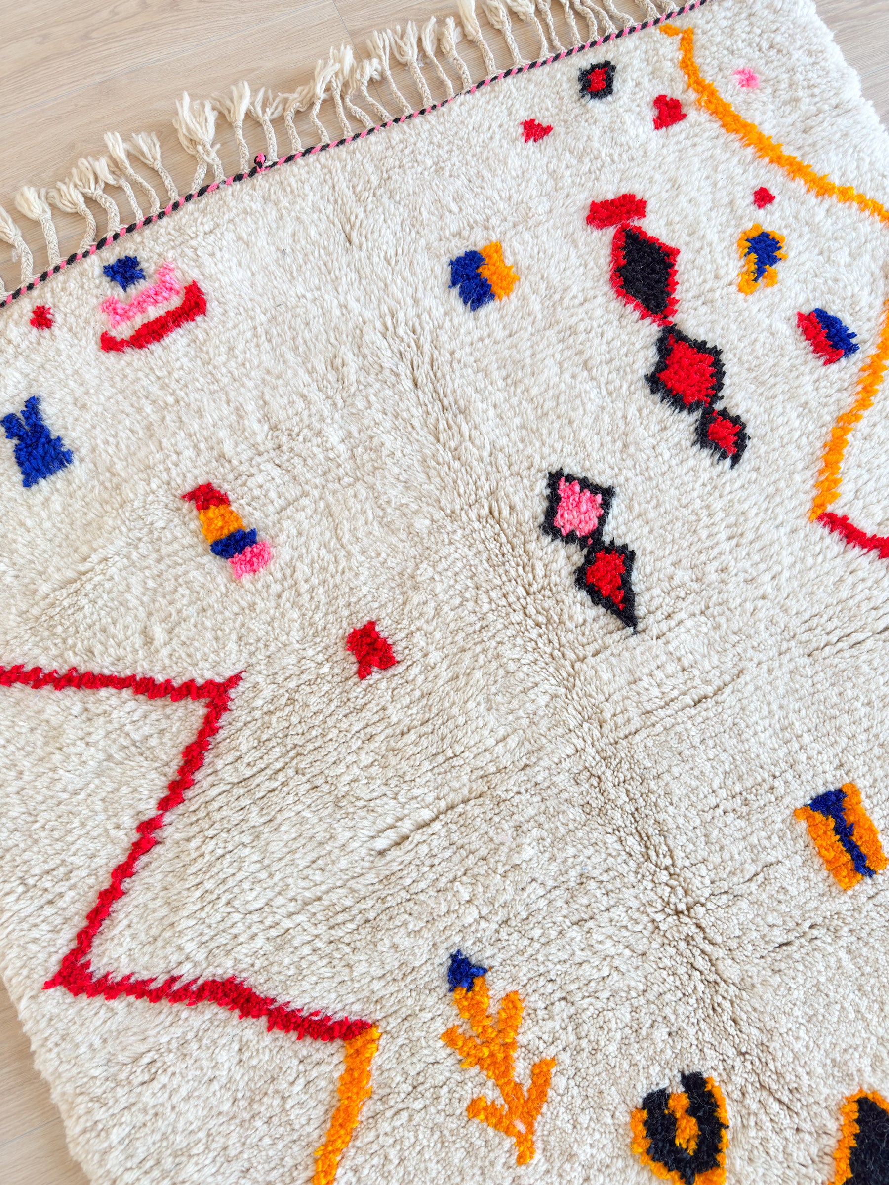 Colorful Berber rug 138 x 266 cm - no. 2044