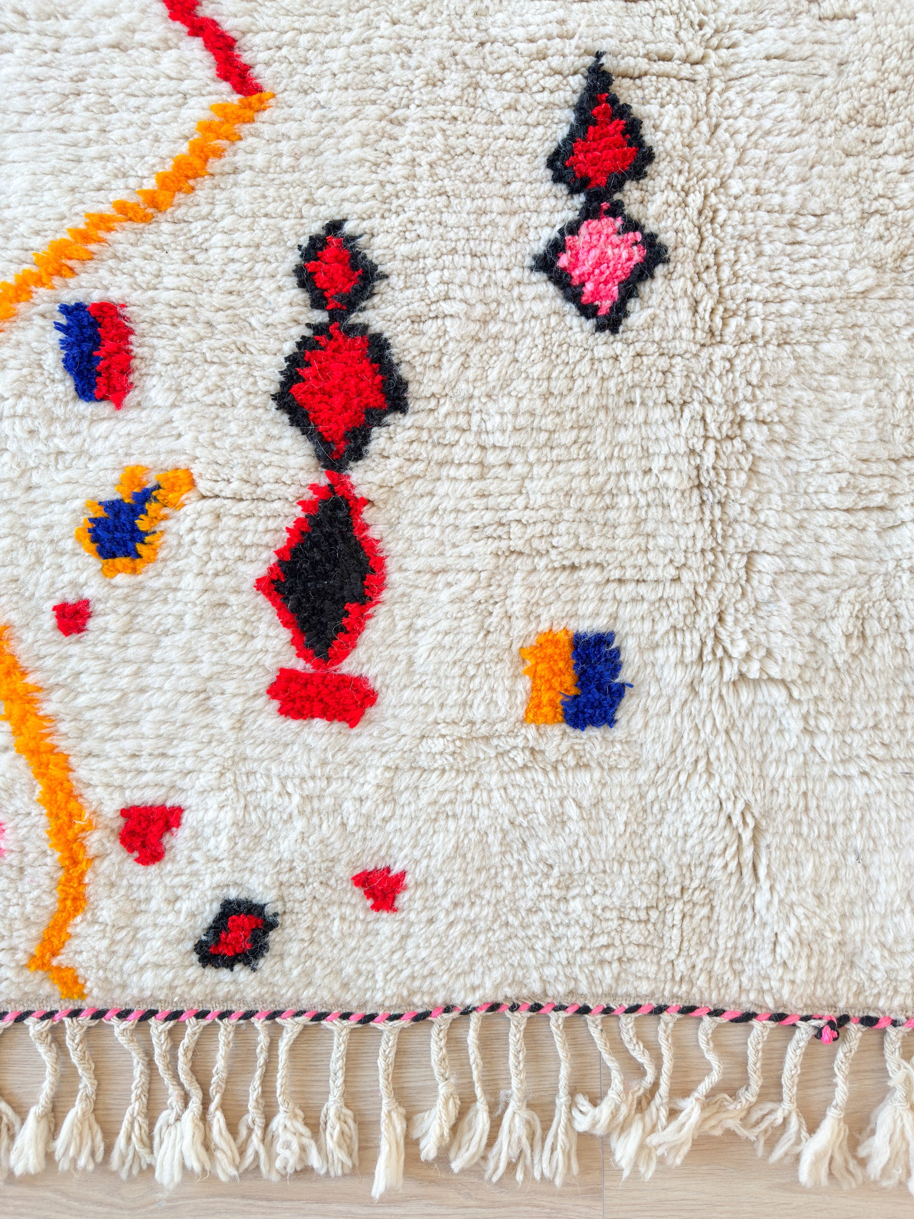 Farbenfroher Berberteppich 138 x 266 cm - Nr. 2044