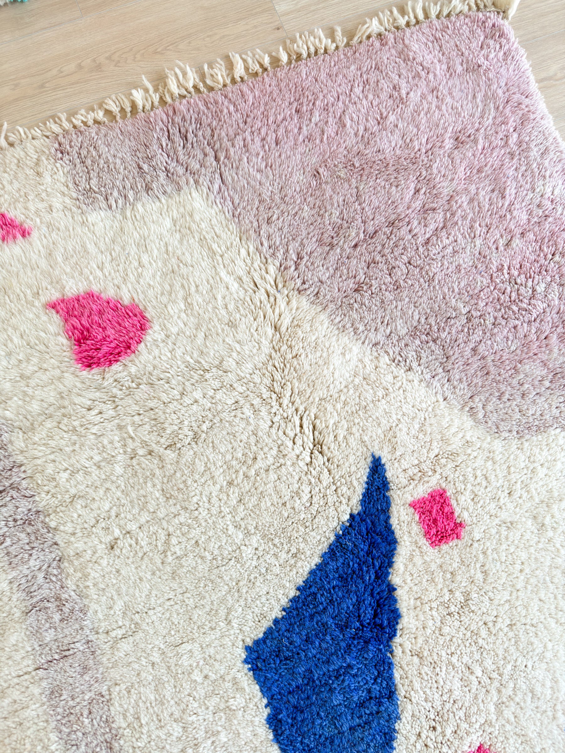 Farbenfroher Berberteppich 143 x 260 cm - Nr. 2047