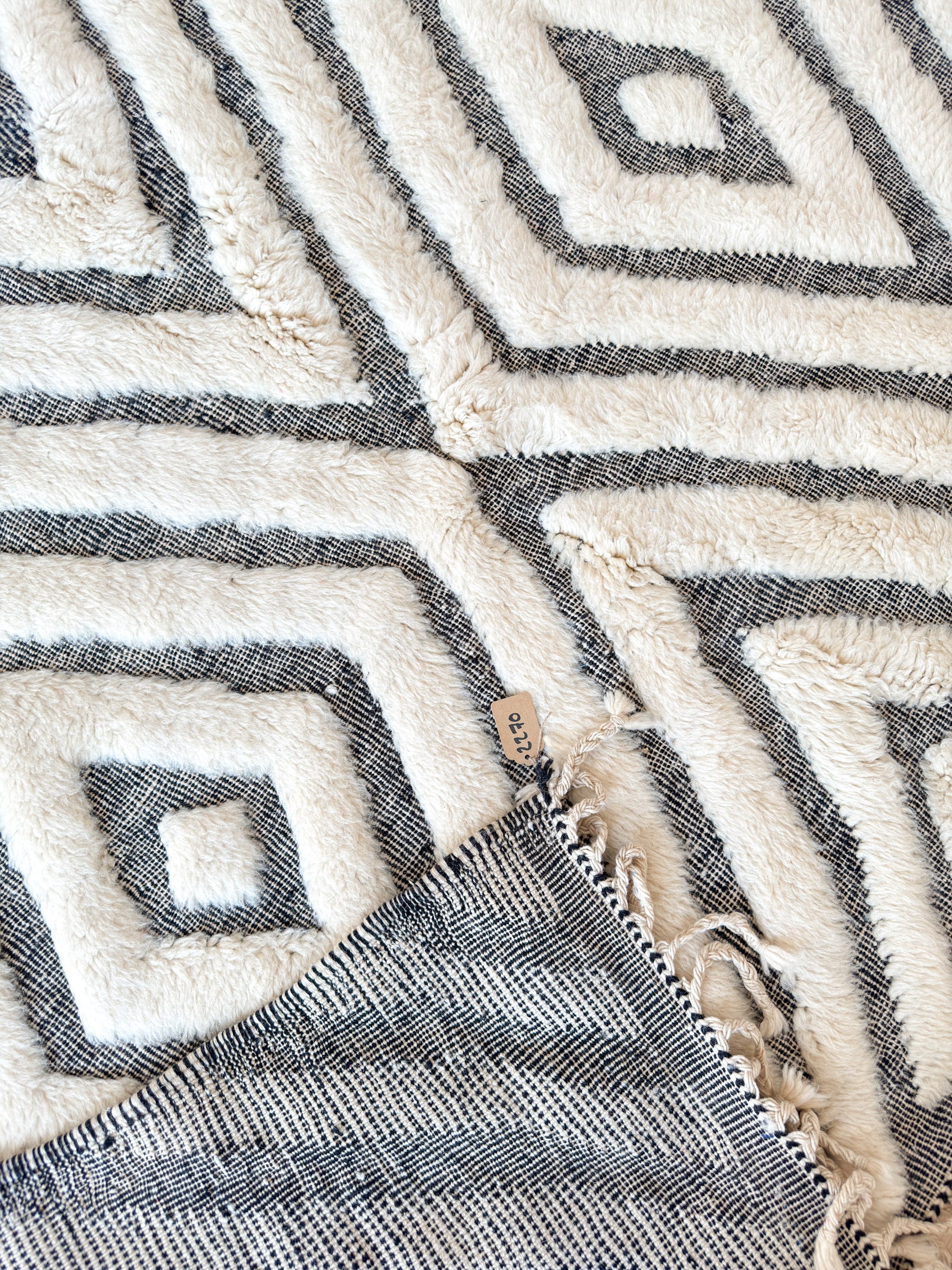 Beni Ouarain Teppich 194 x 330 cm – Nr. 2270