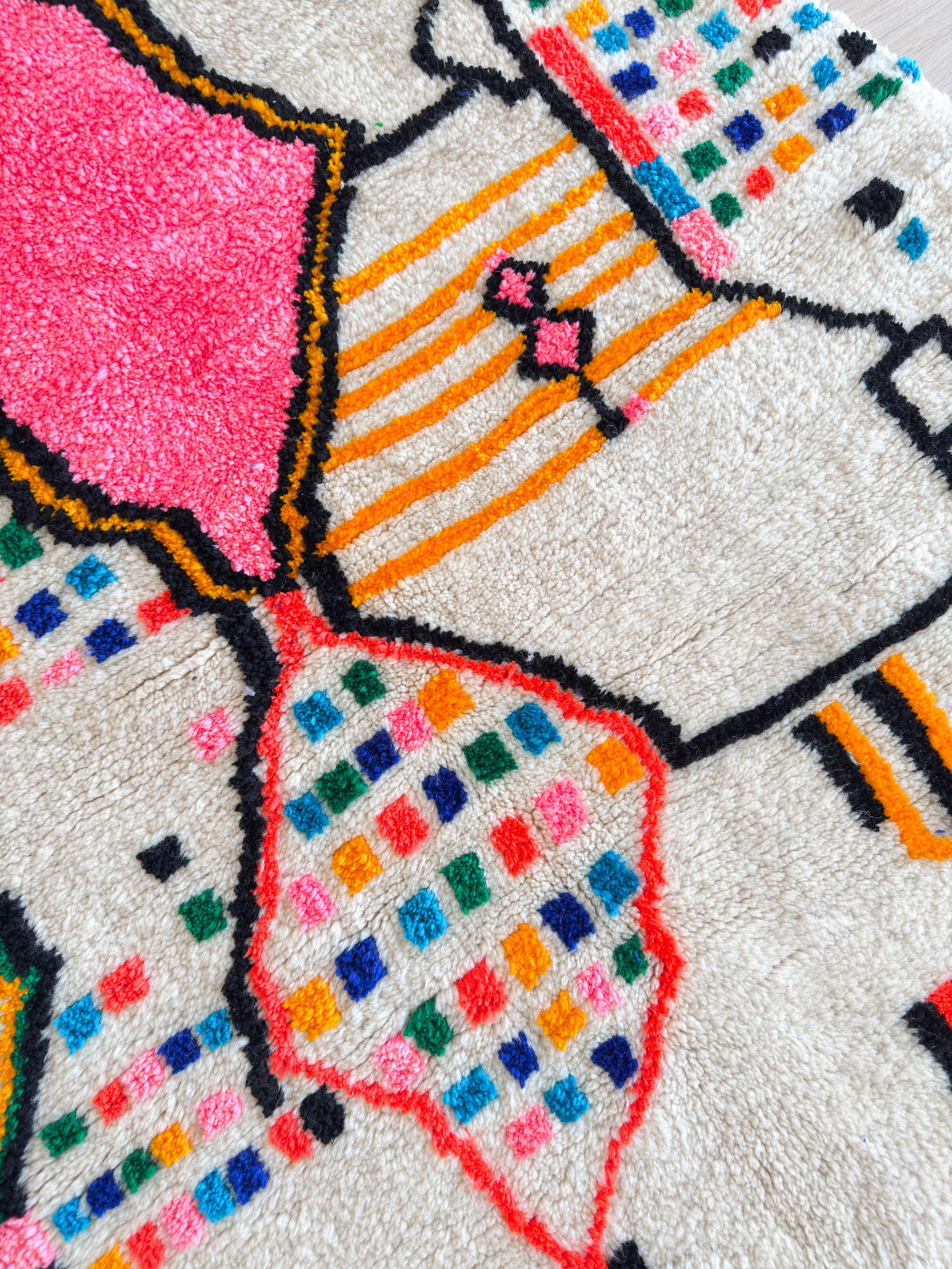 Tapis berbère coloré 138 cm - n°1
