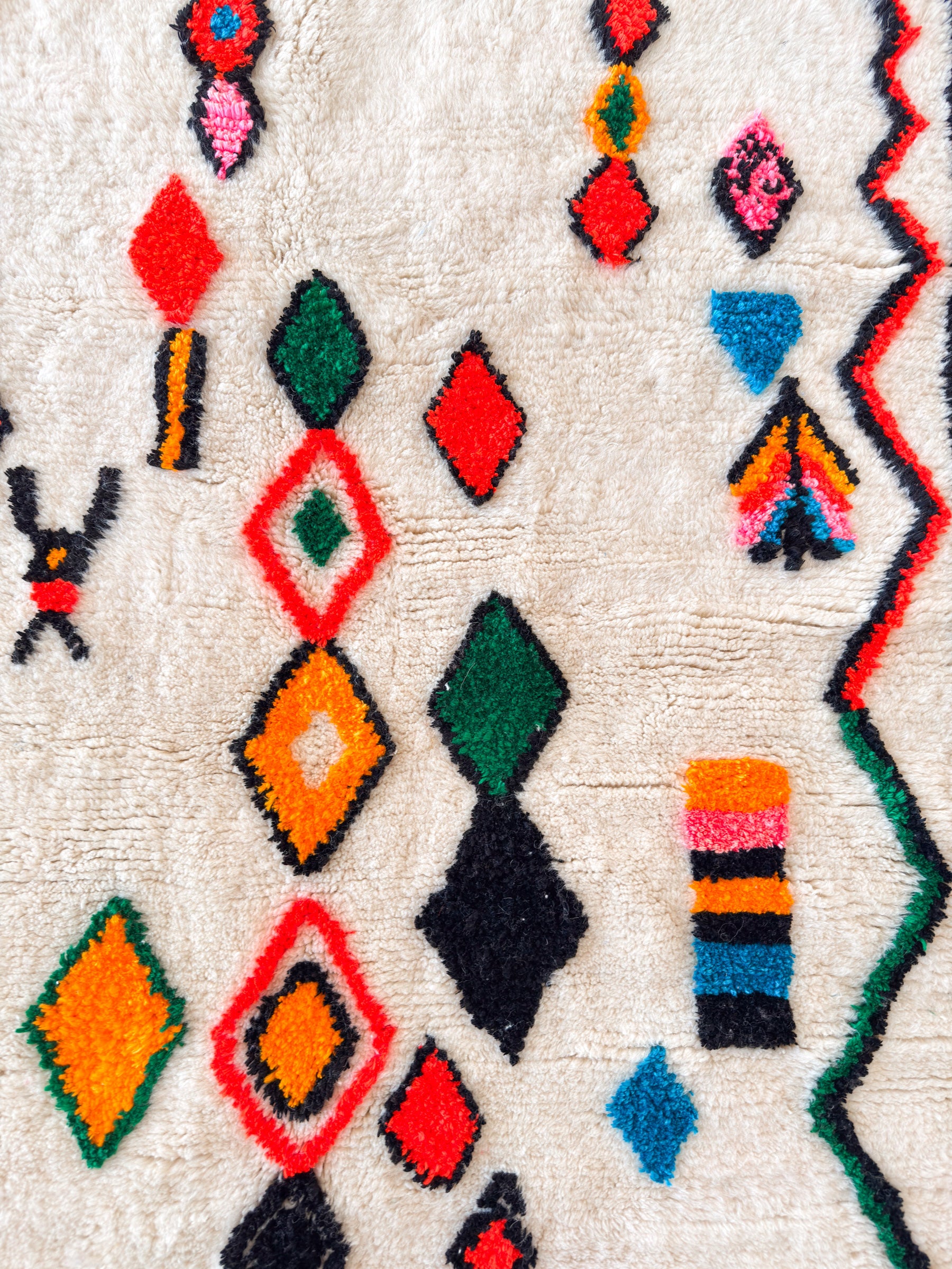 Tapis berbère coloré 147 x 223 cm - n°2417