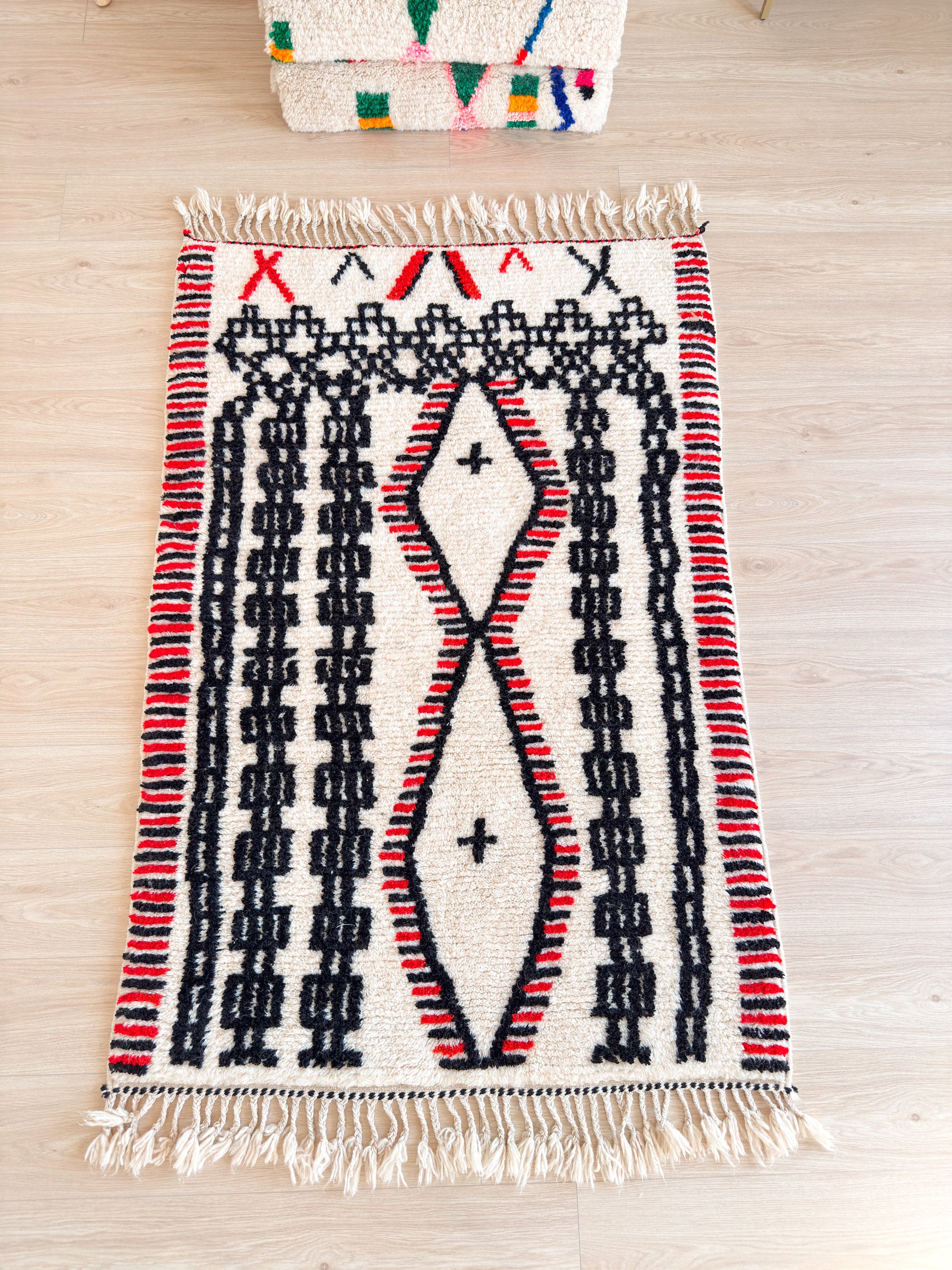 Colorful Berber rug 118 x 194 cm - No. 2392