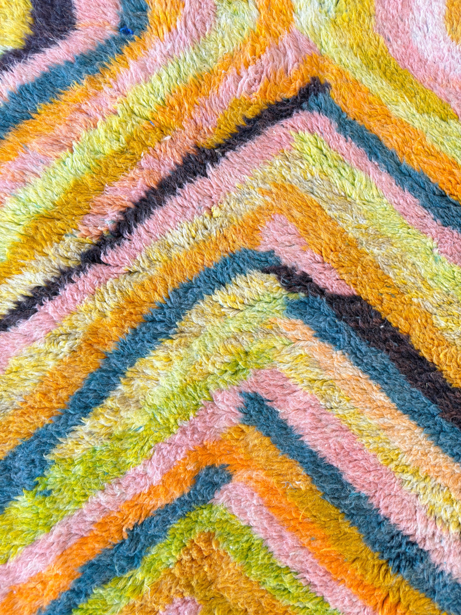 Colorful Berber rug 210 x 320 cm - no. 2099