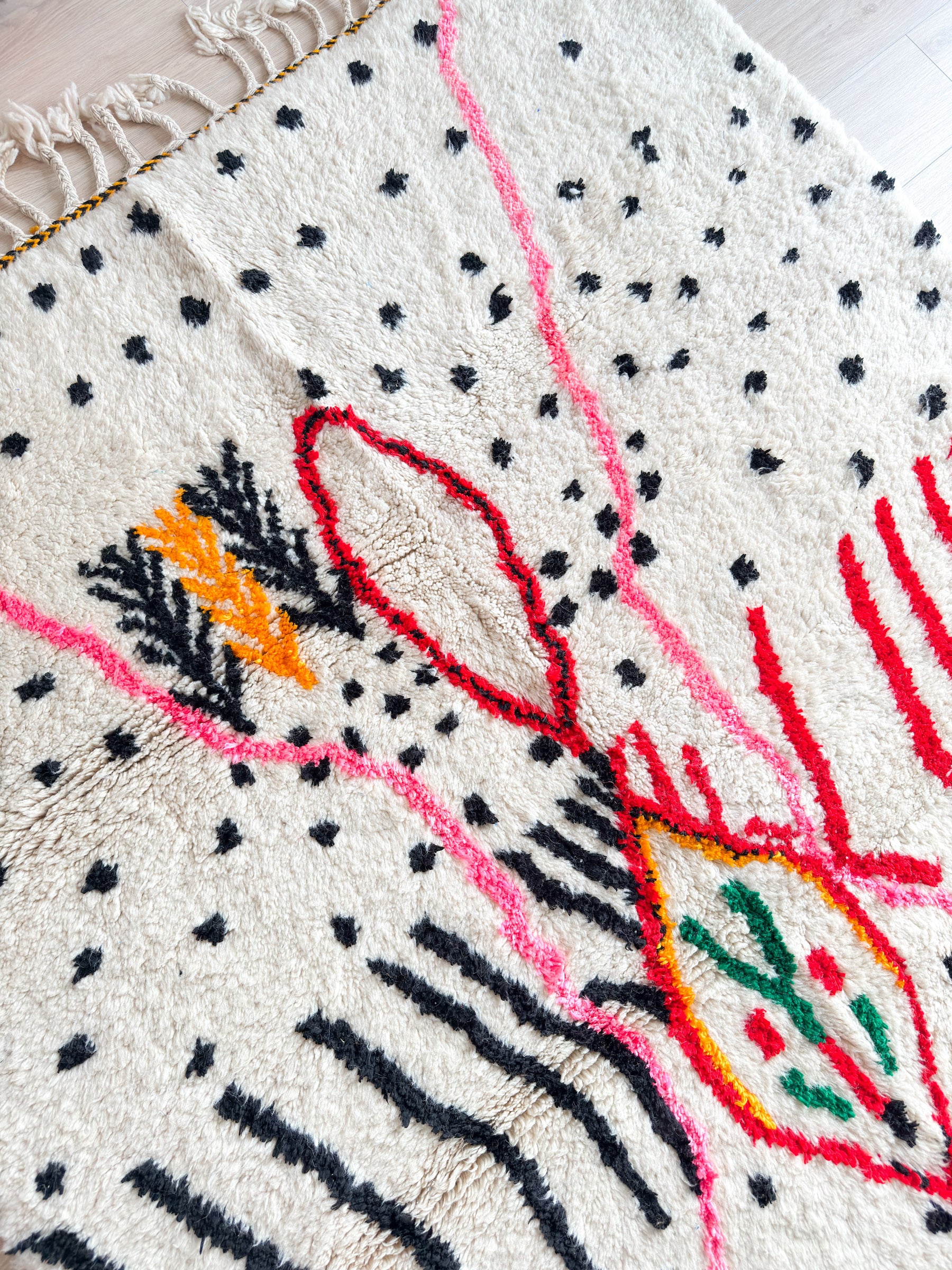 Colorful Berber Rug 180 x 260 cm / 5.9 x 8.5 ft - n°1559