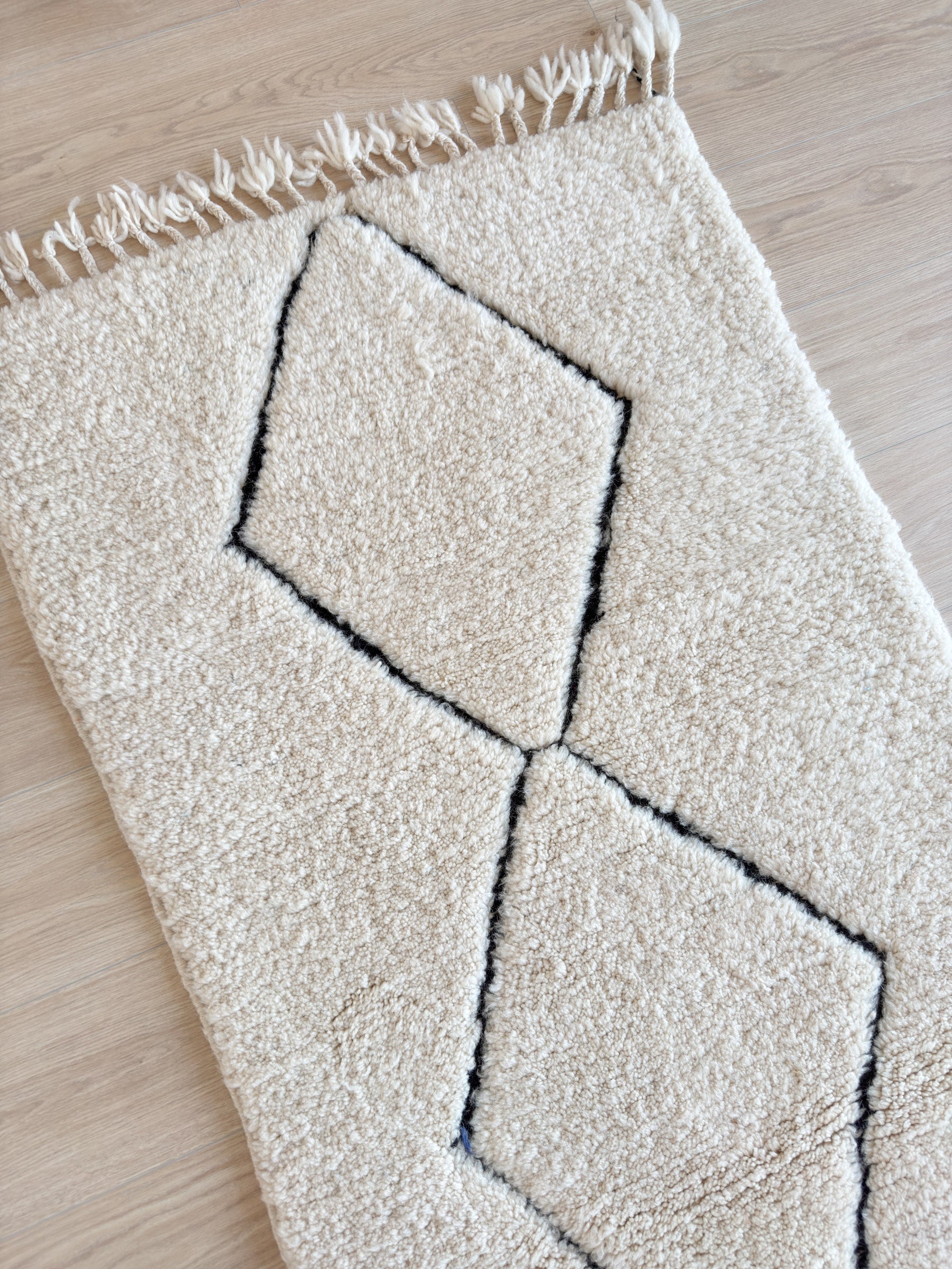 Beni Ouarain Flurteppich 85 x 254 cm – Nr. 1709