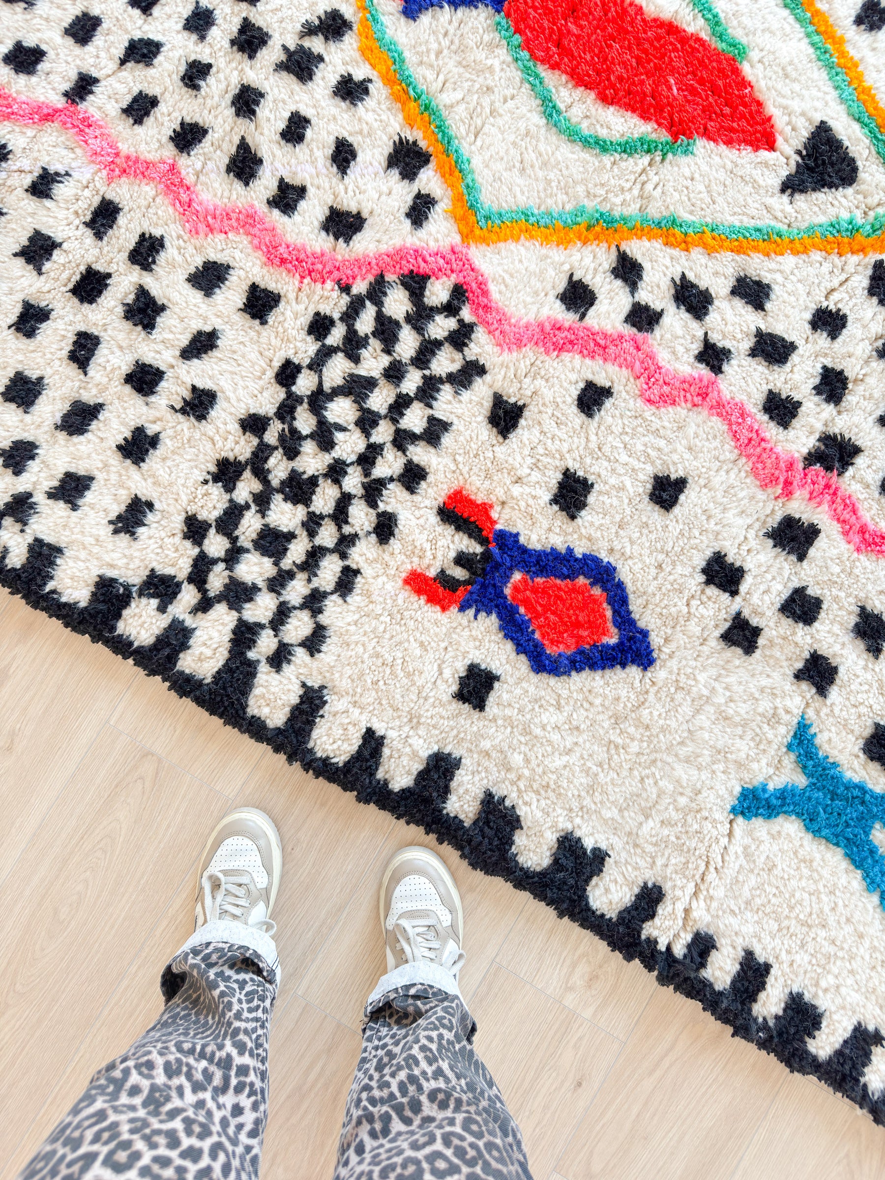 Colorful Berber rug 206 x 328 cm - no. 2187